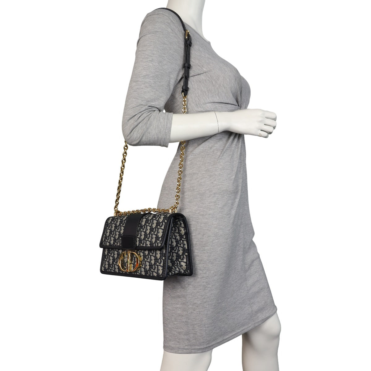 Dior 30 Montaigne Chain Bag Oblique