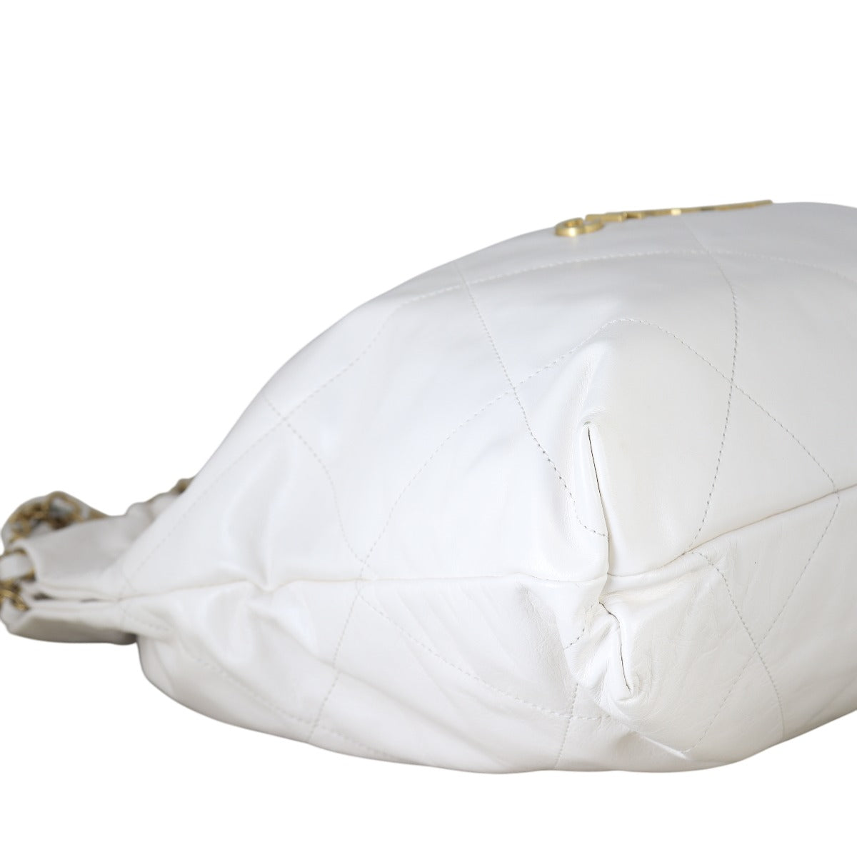 Chanel 22 Hobo Medium