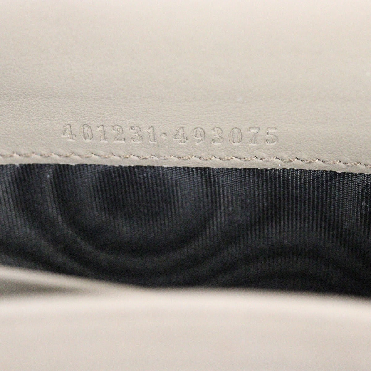 Gucci Dionysus GG Supreme Chain Wallet