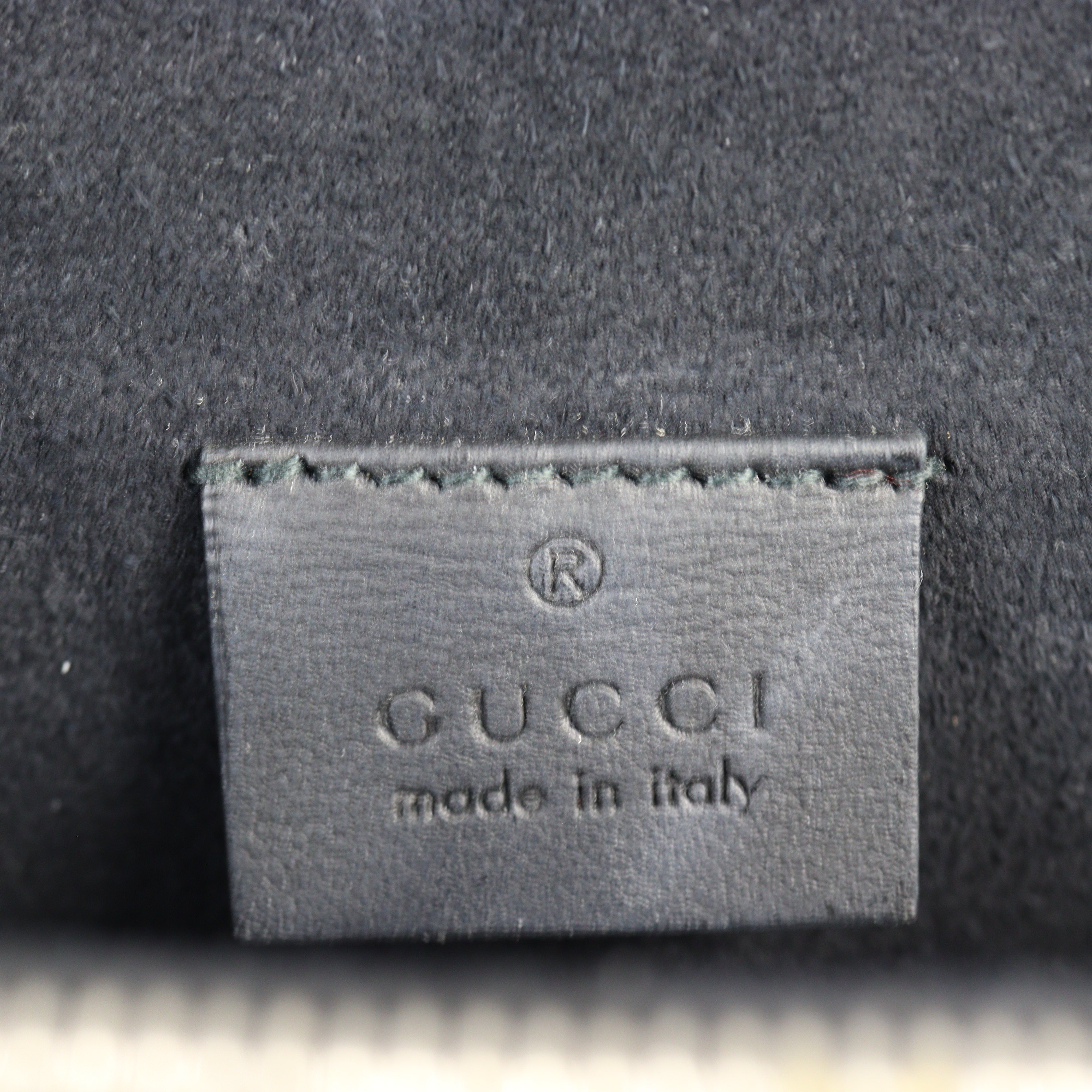 Gucci Dionysus GG Supreme Small Shoulder Bag