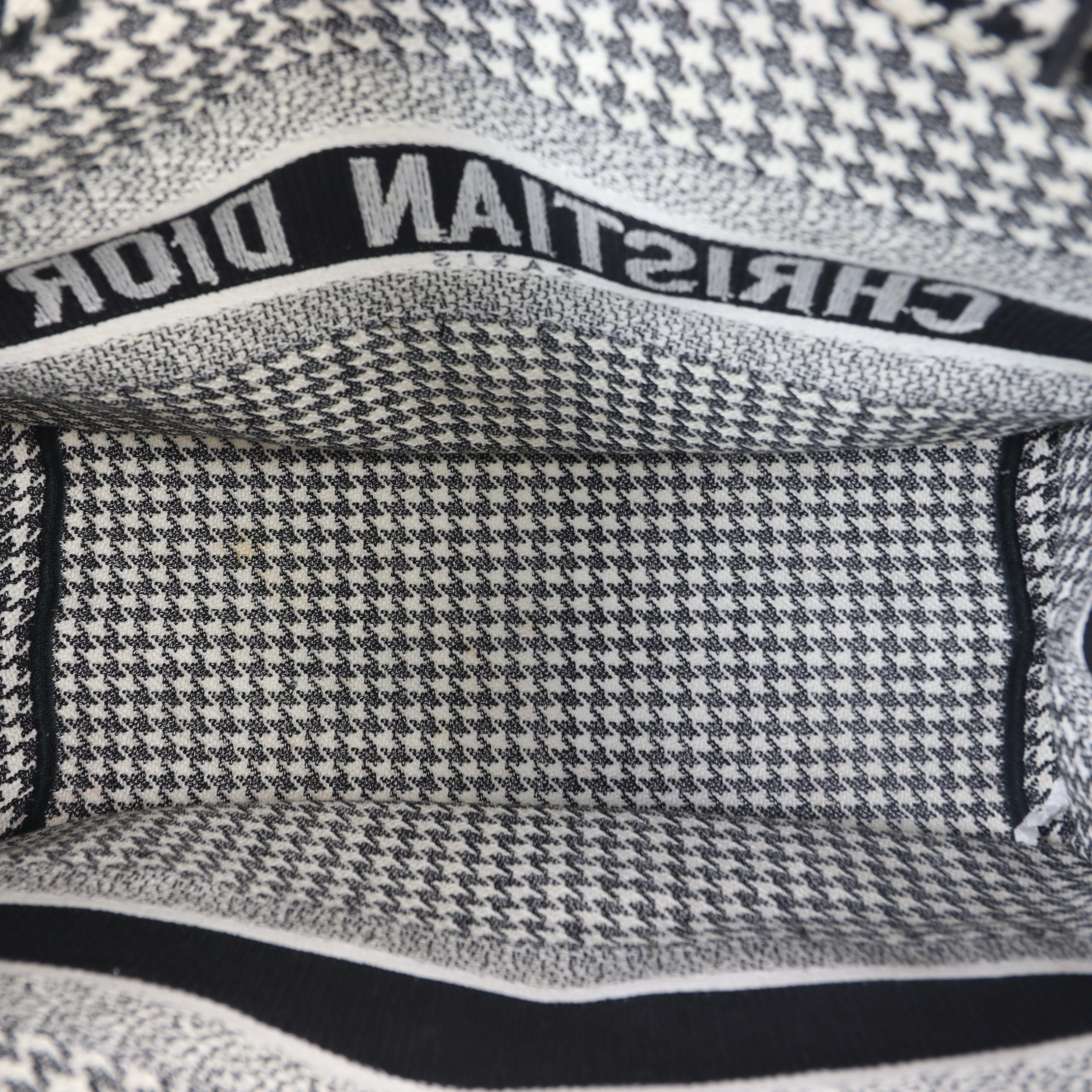 Dior Book Tote Medium Houndstooth