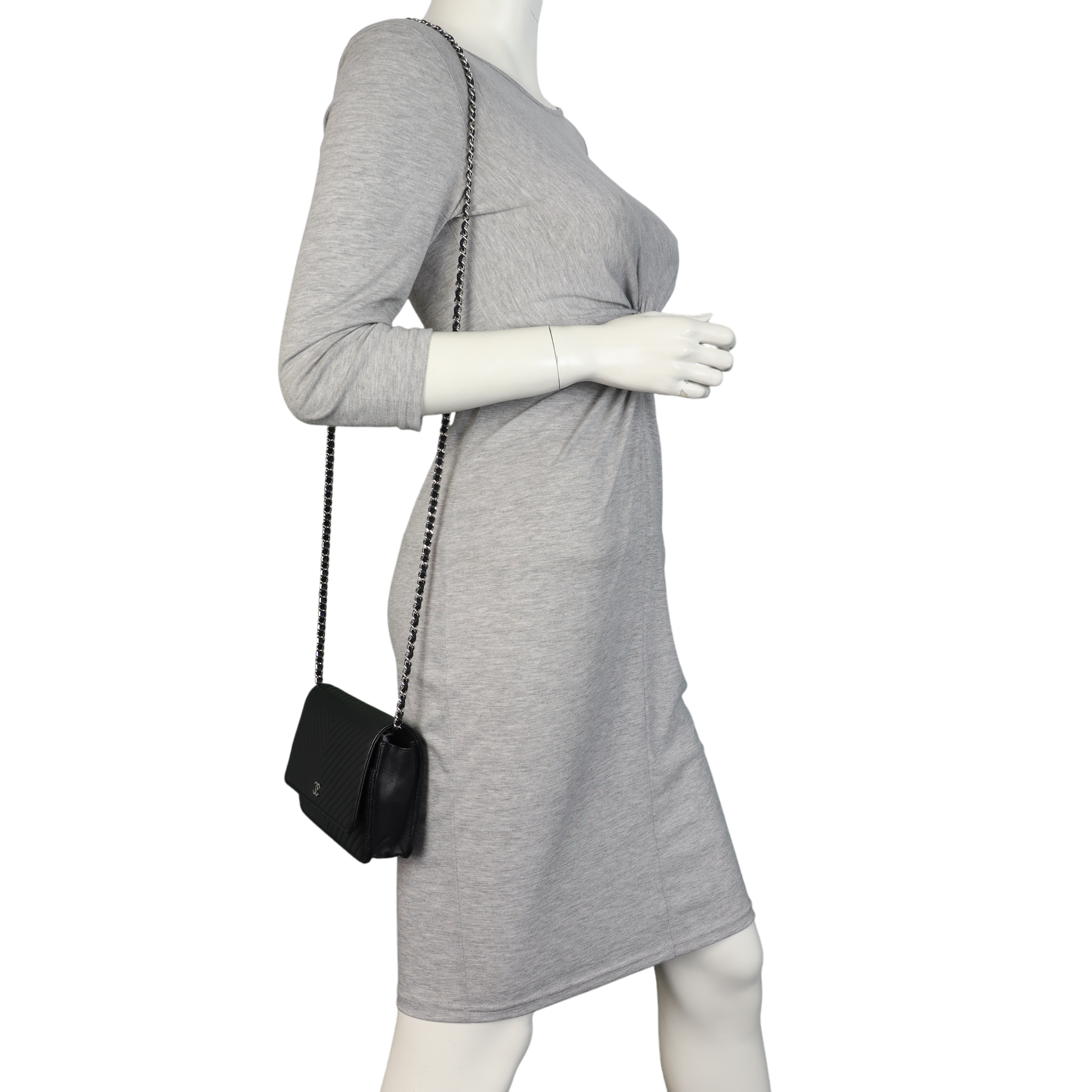 Chanel Classic Wallet on Chain