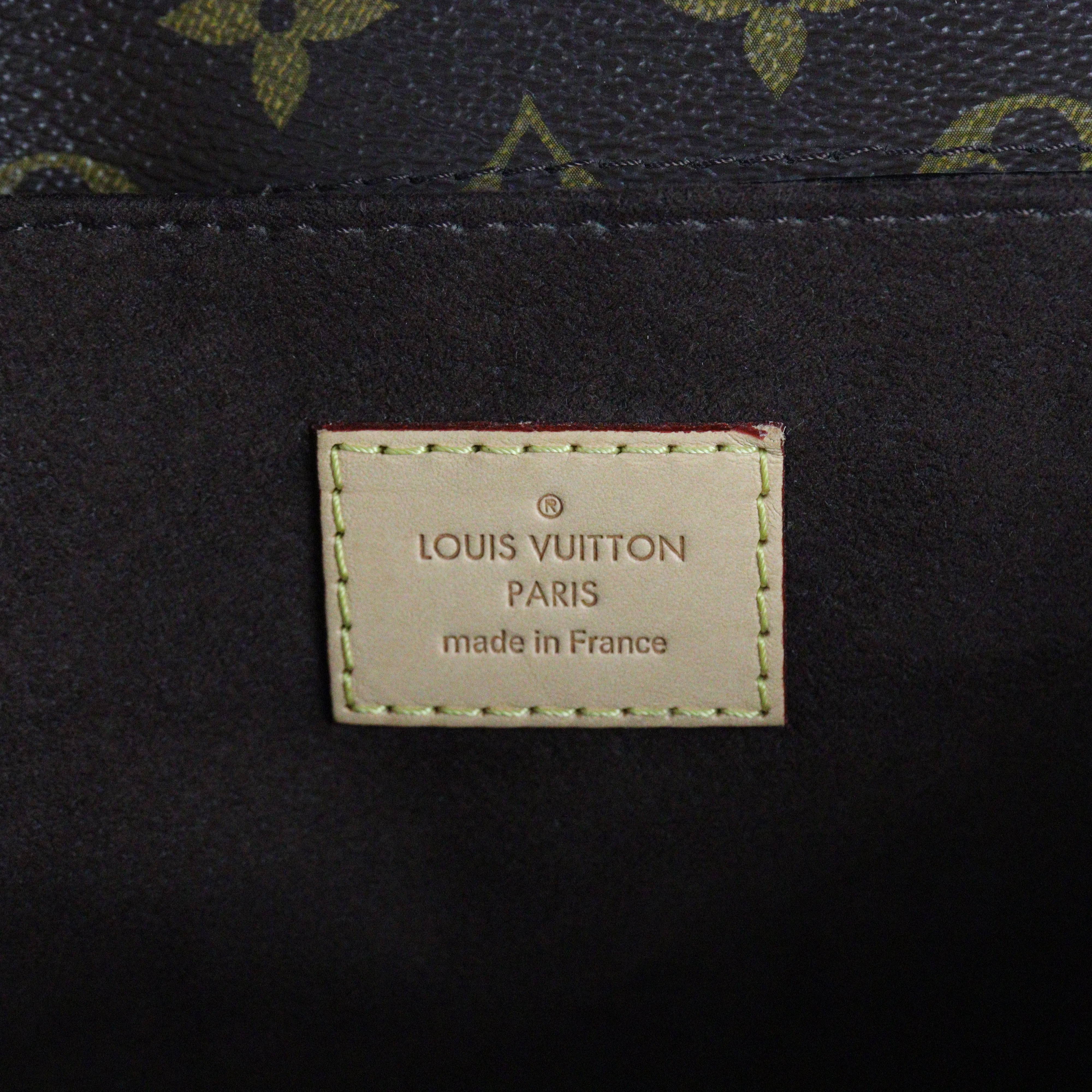 Louis Vuitton Pochette Metis Monogram
