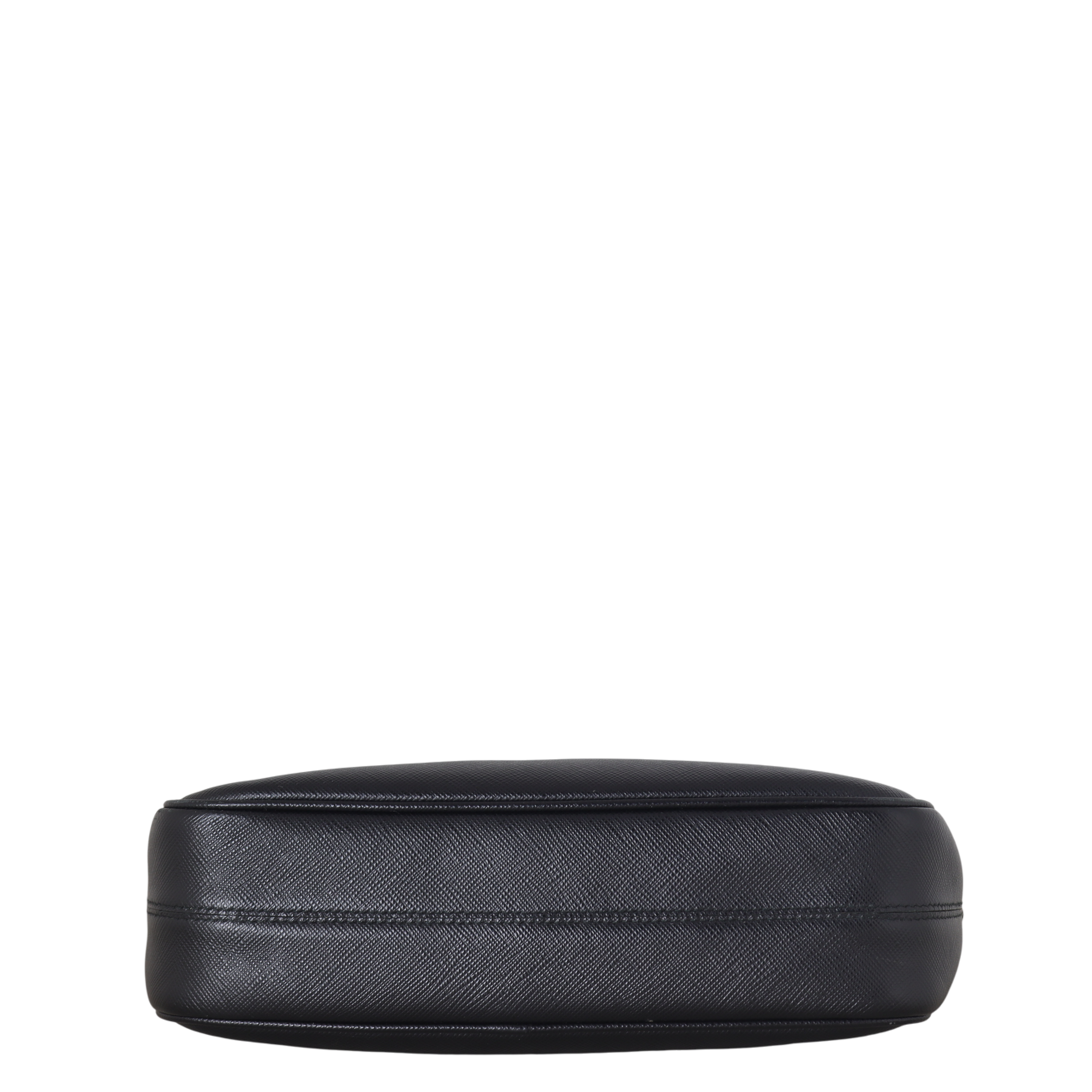 Prada Re-edition 2005 Saffiano Shoulder Bag