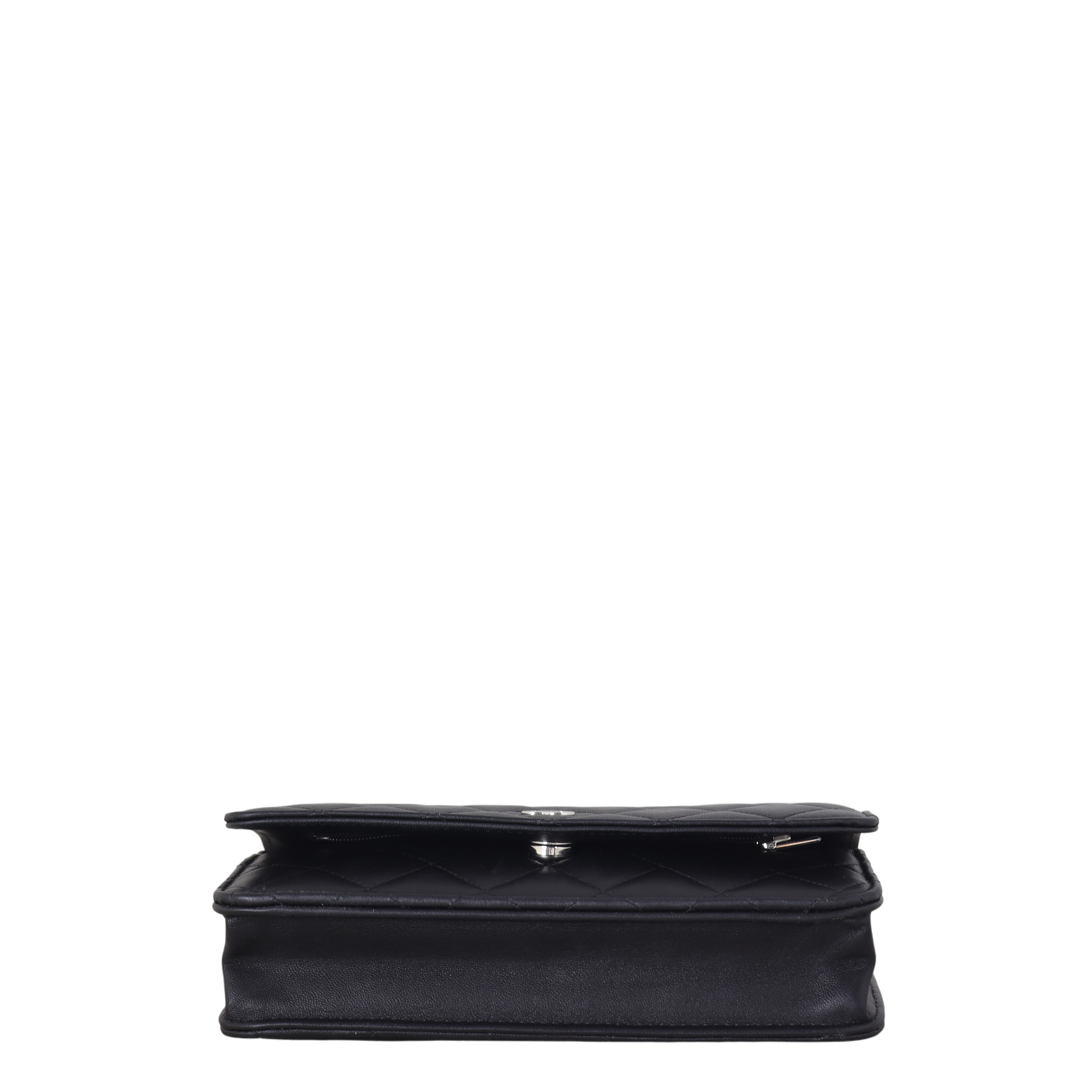 Chanel Classic Wallet on Chain