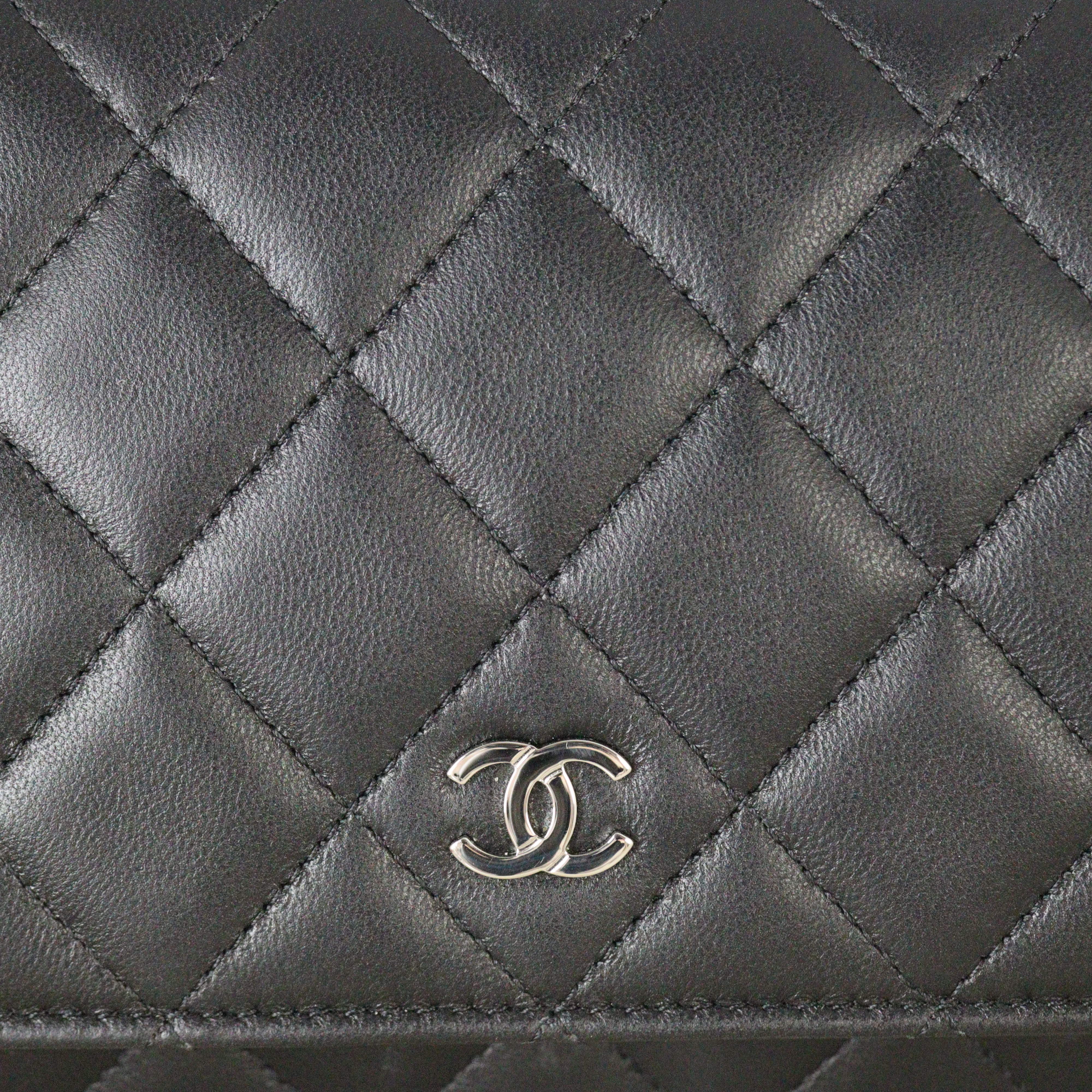 Chanel Classic Wallet on Chain