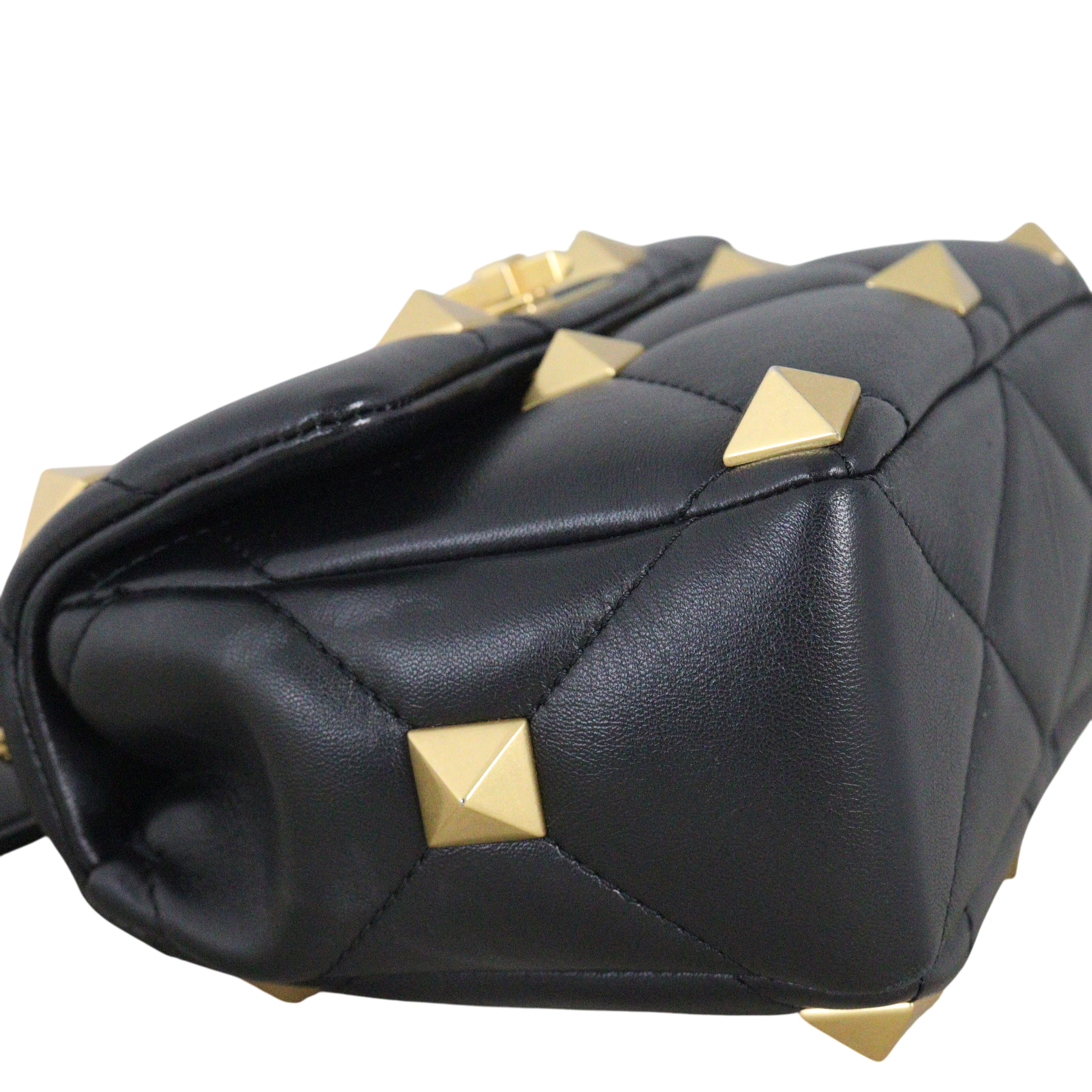 Valentino Roman Stud Shoulder Bag Medium