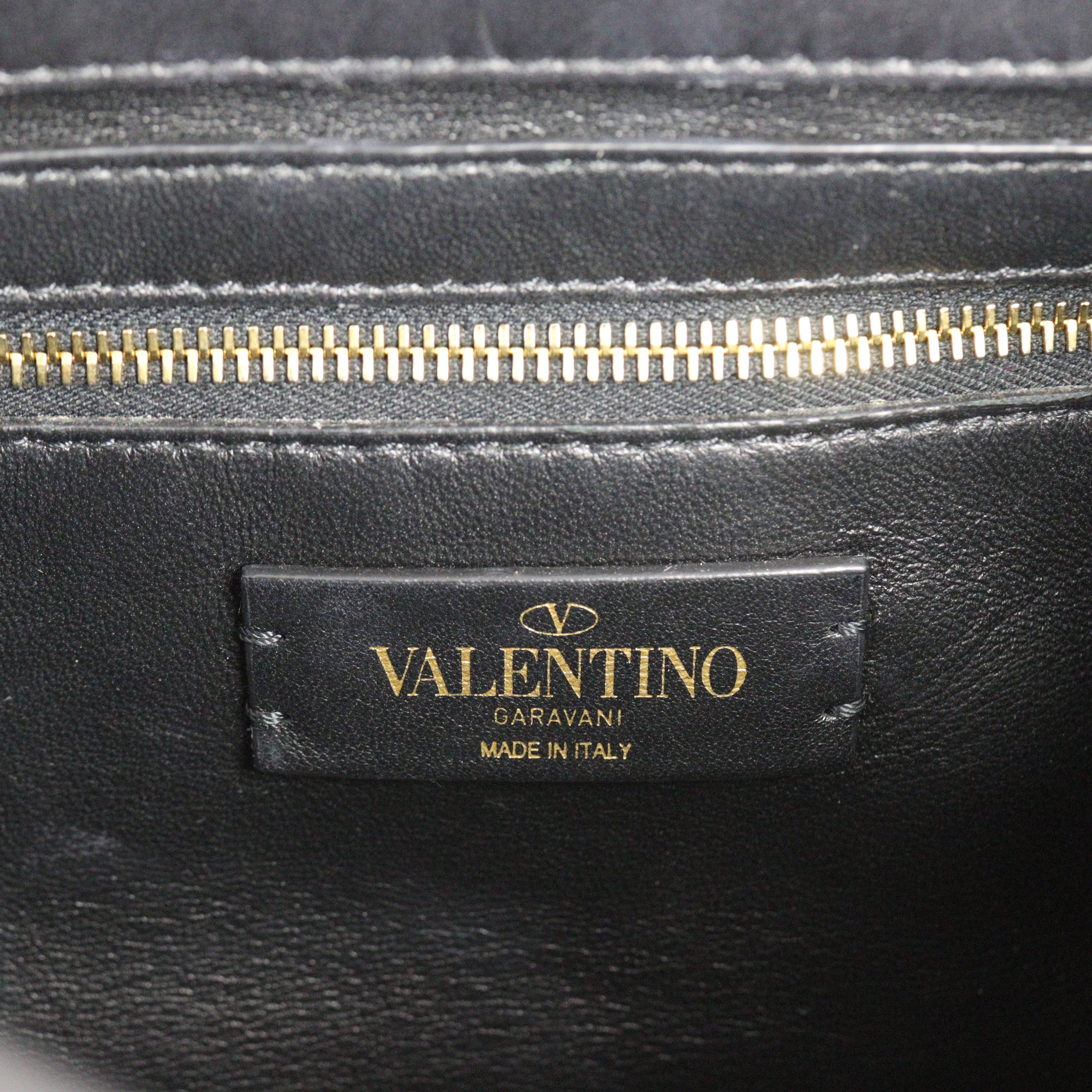 Valentino Roman Stud Shoulder Bag Medium