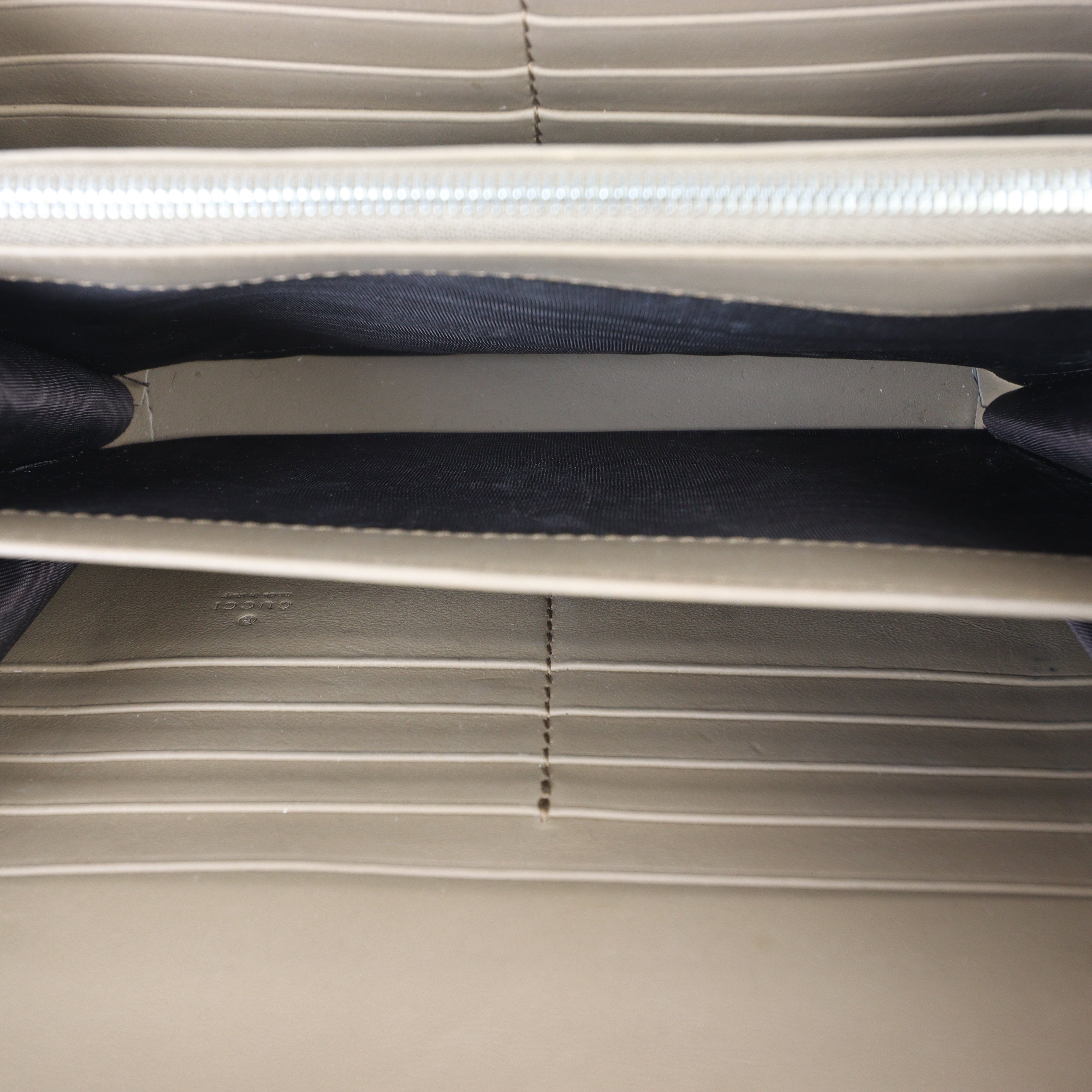 Gucci Dionysus GG Supreme Chain Wallet