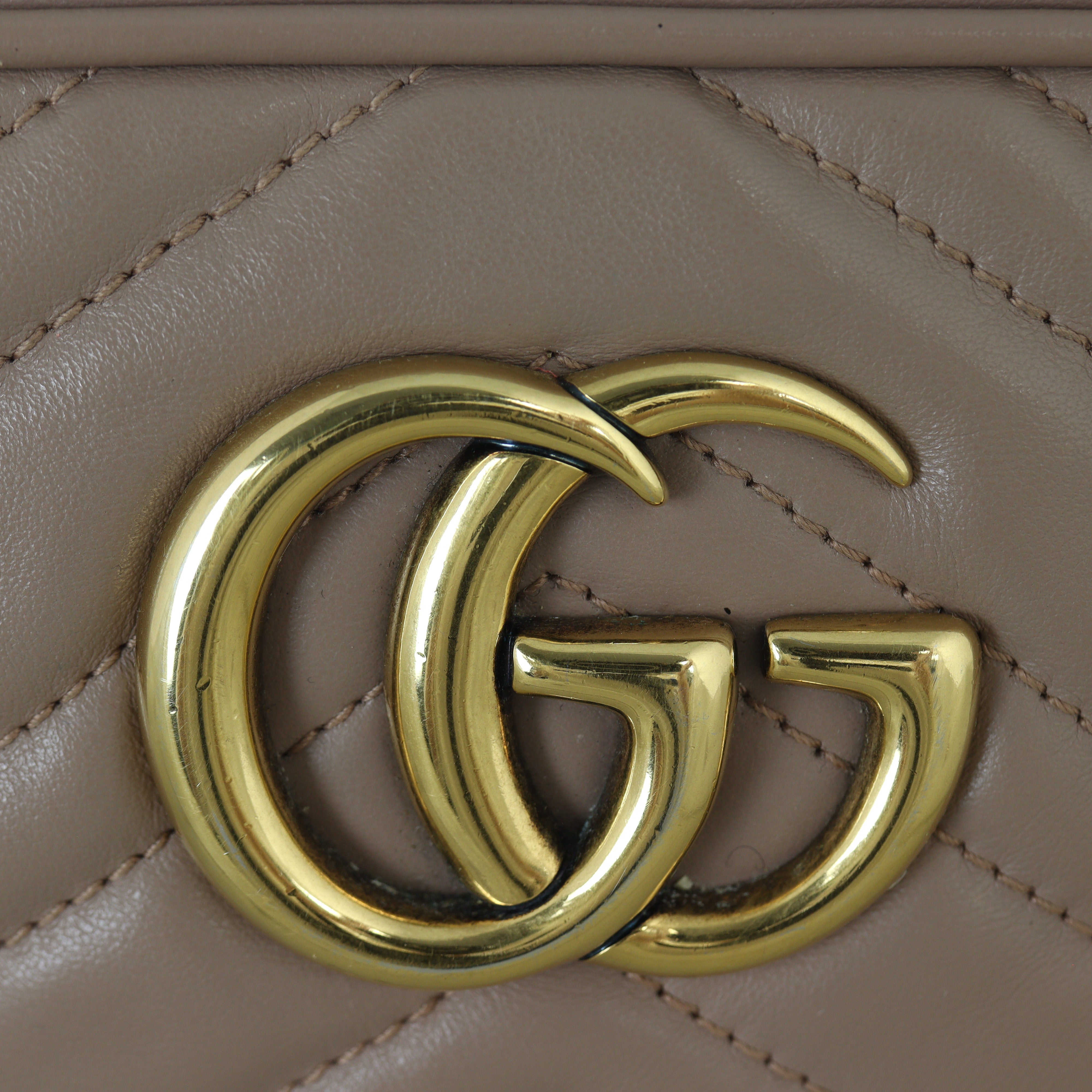 Gucci GG Marmont Small Camera Bag