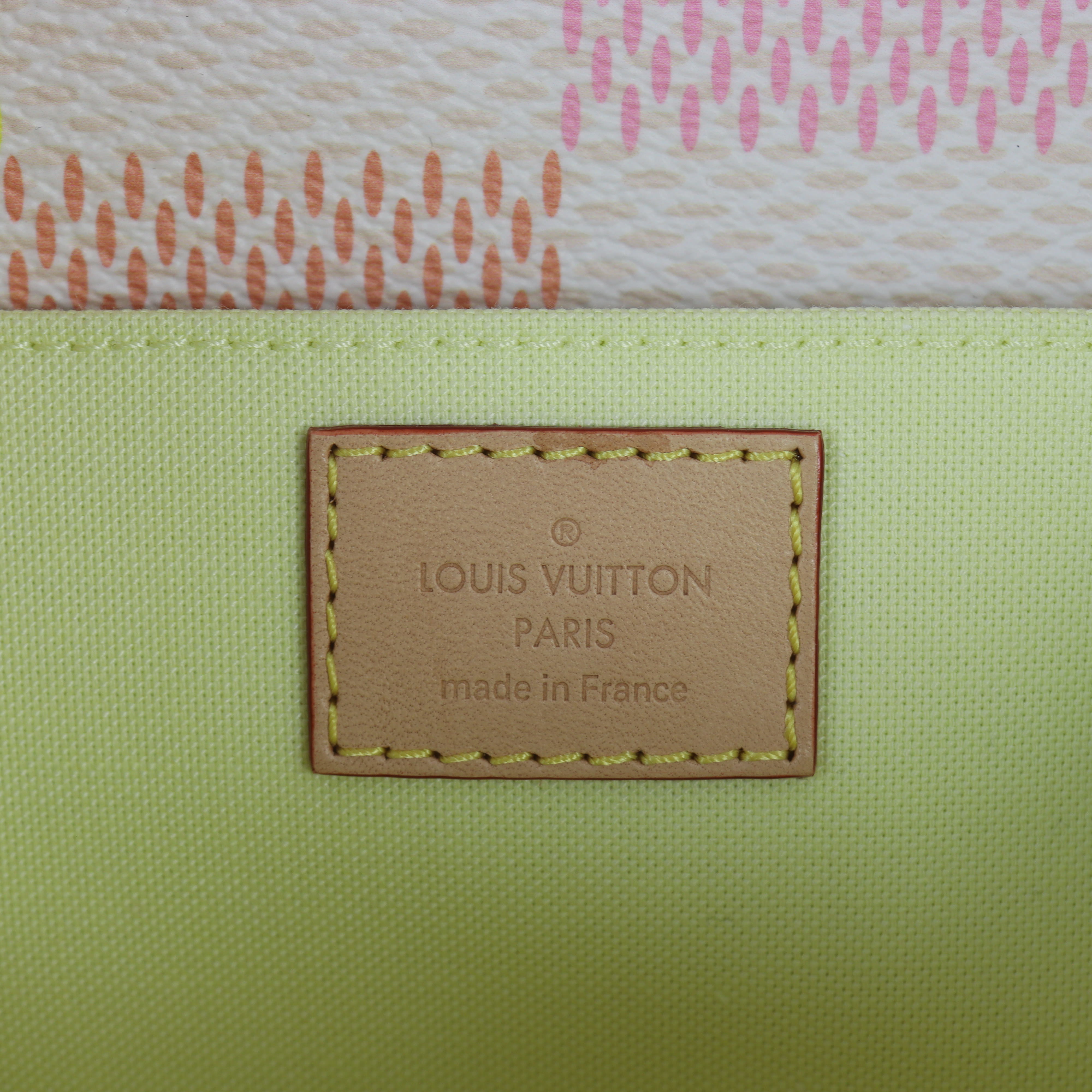 Louis Vuitton Pochette Metis East West Damierlicious