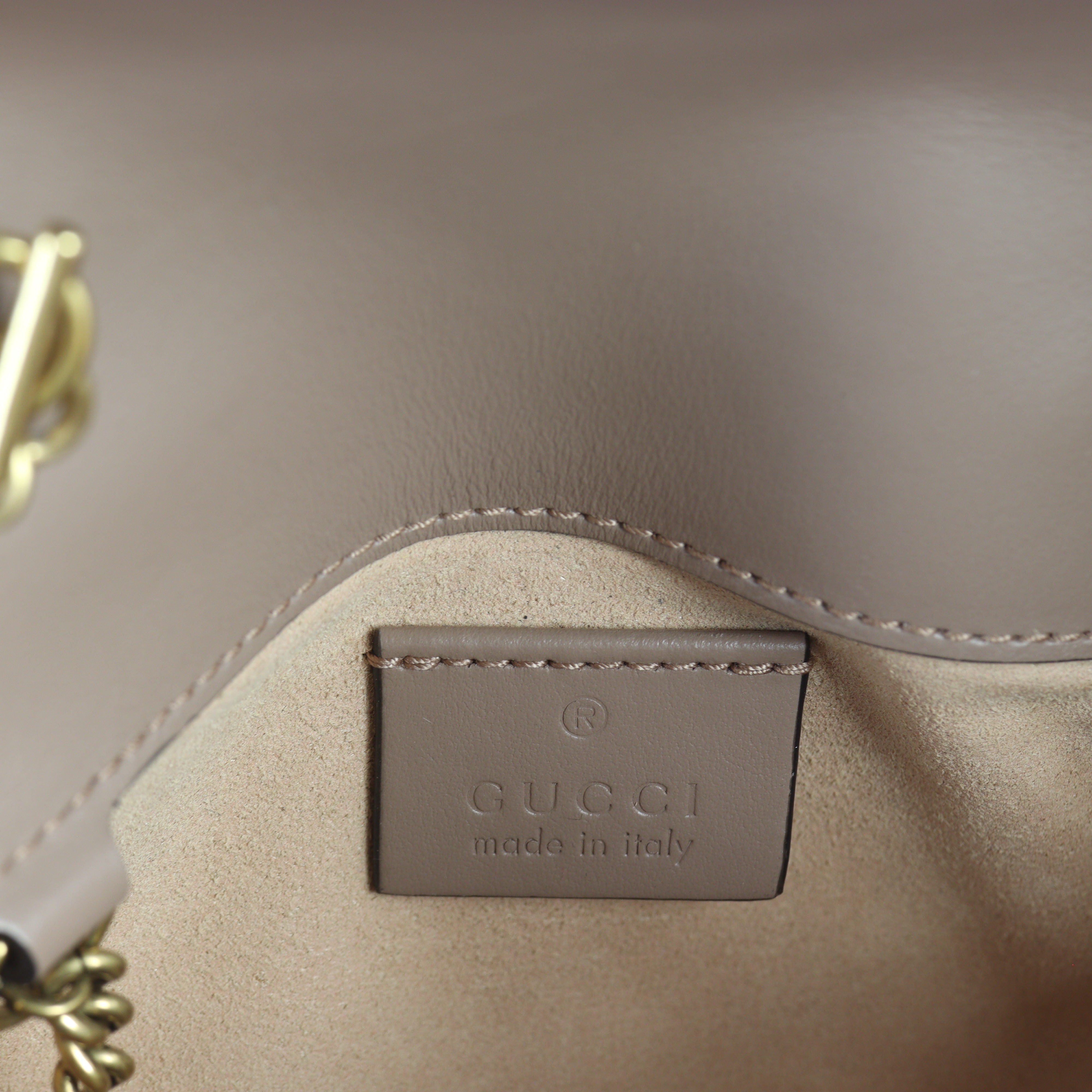 Gucci GG Marmont Matelasse Super Mini Shoulder Bag