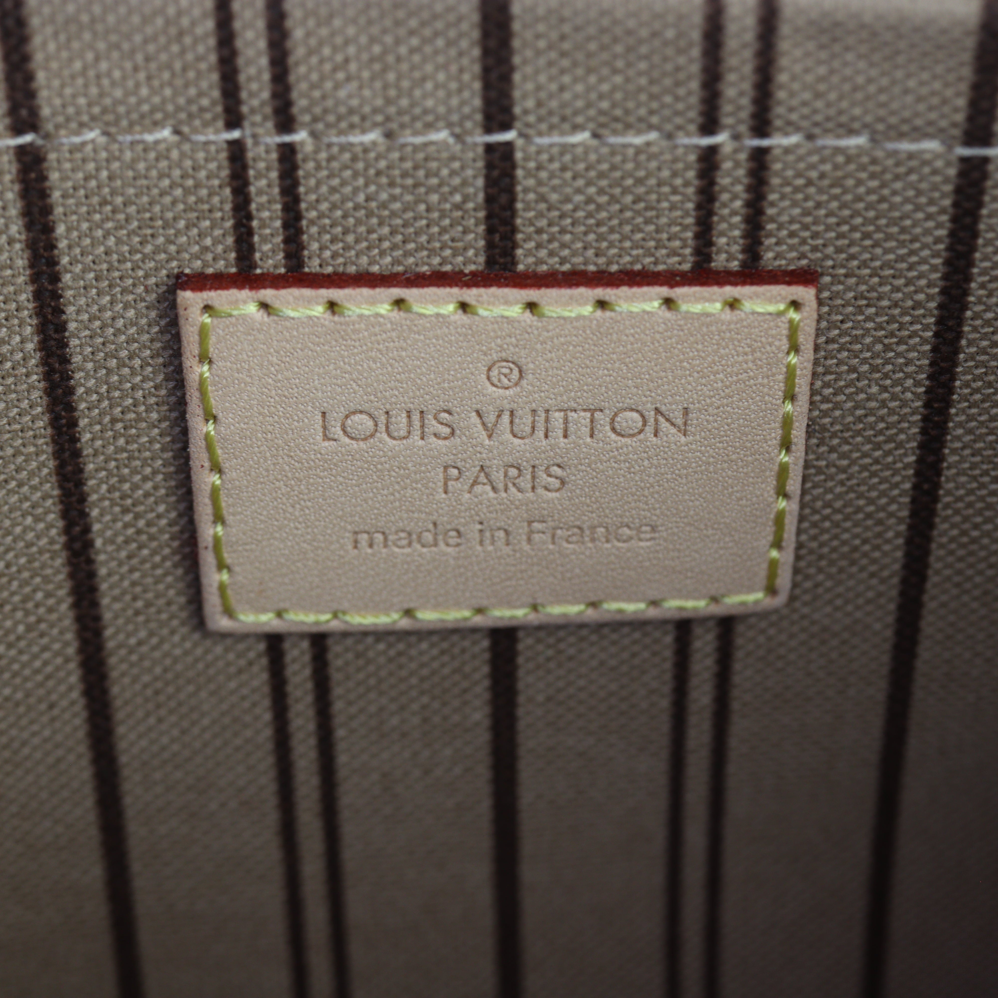 Louis Vuitton Neverfull Pochette Monogram