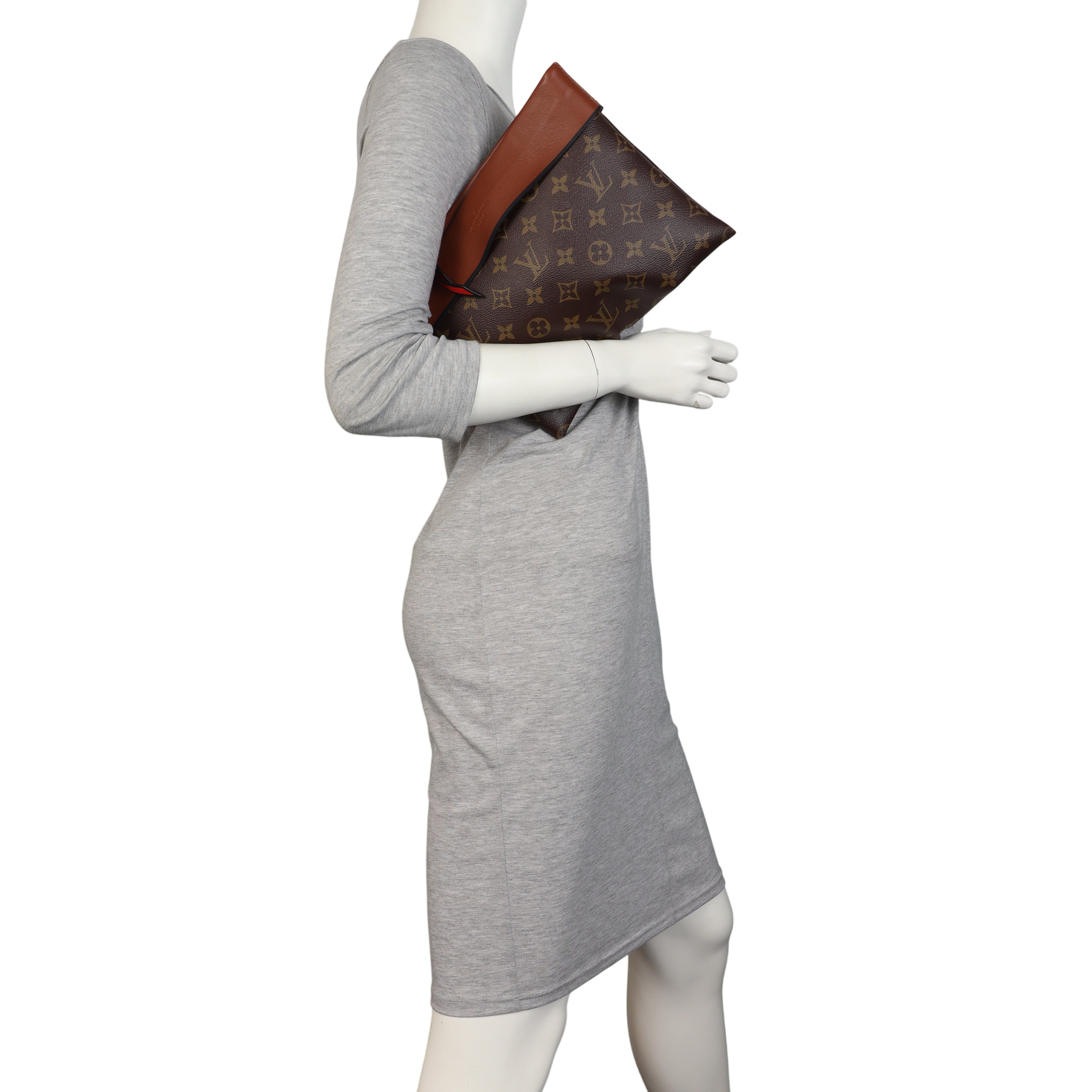 Louis Vuitton Tuileries Pochette Monogram