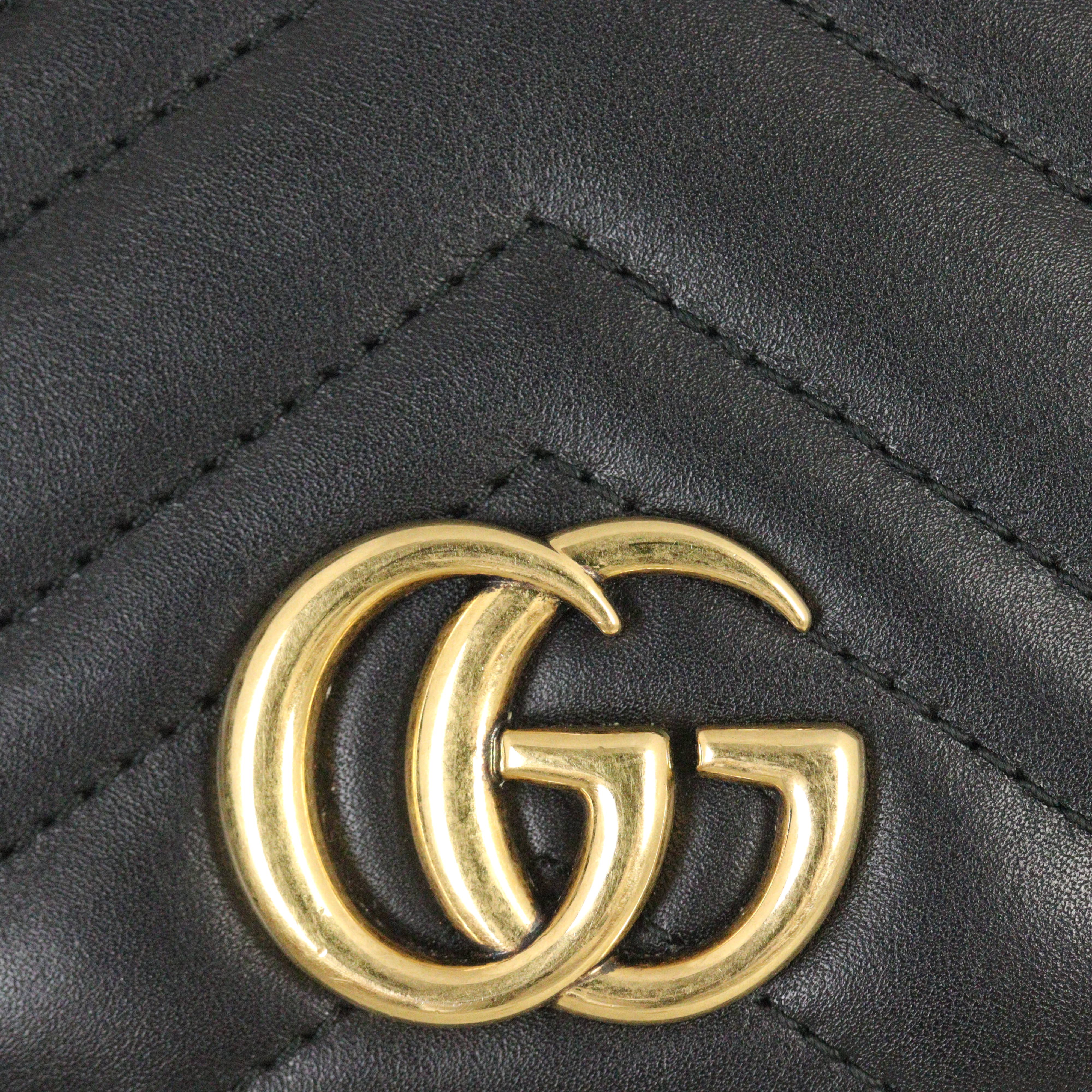 Gucci GG Marmont Super Mini Shoulder Bag