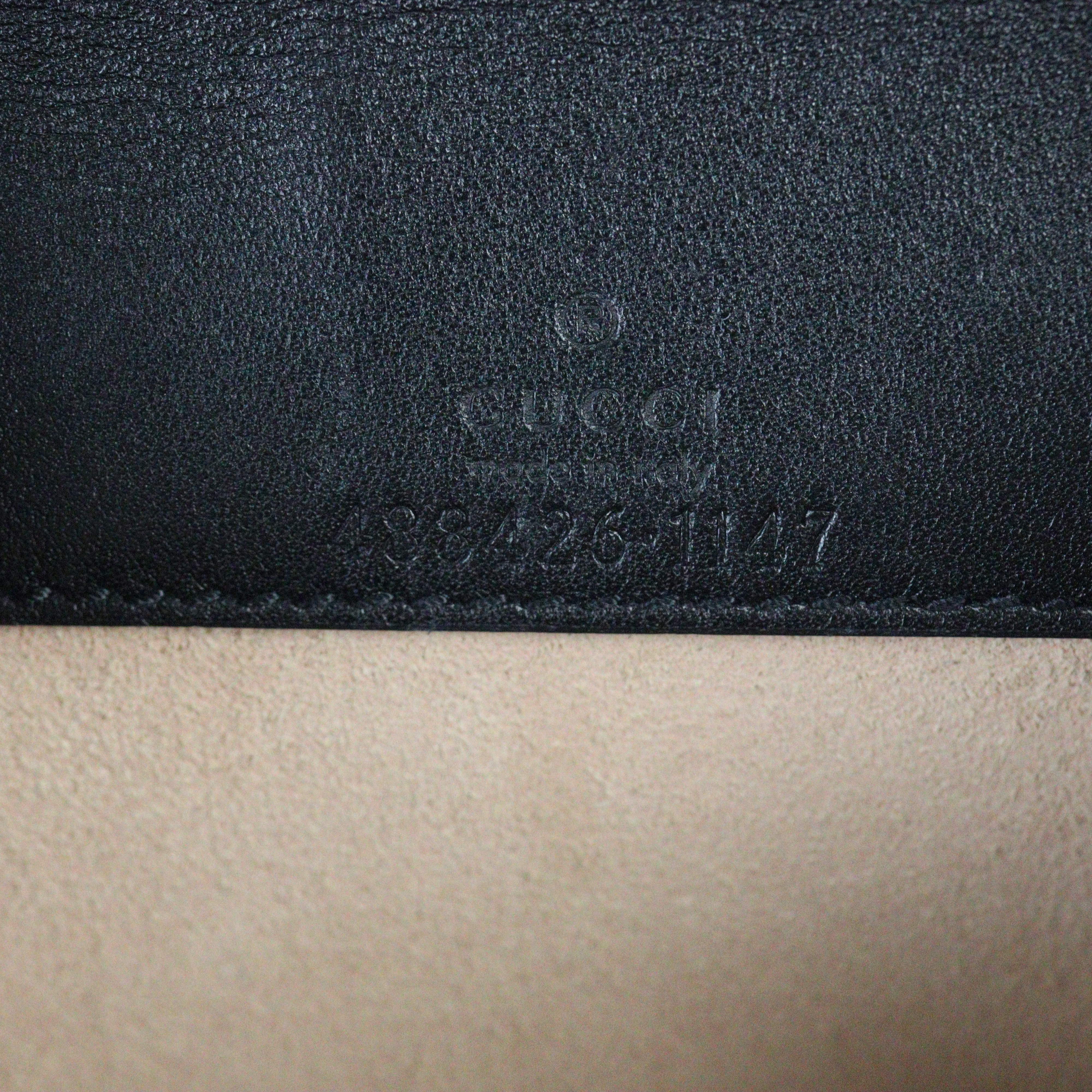 Gucci GG Marmont Super Mini Shoulder Bag