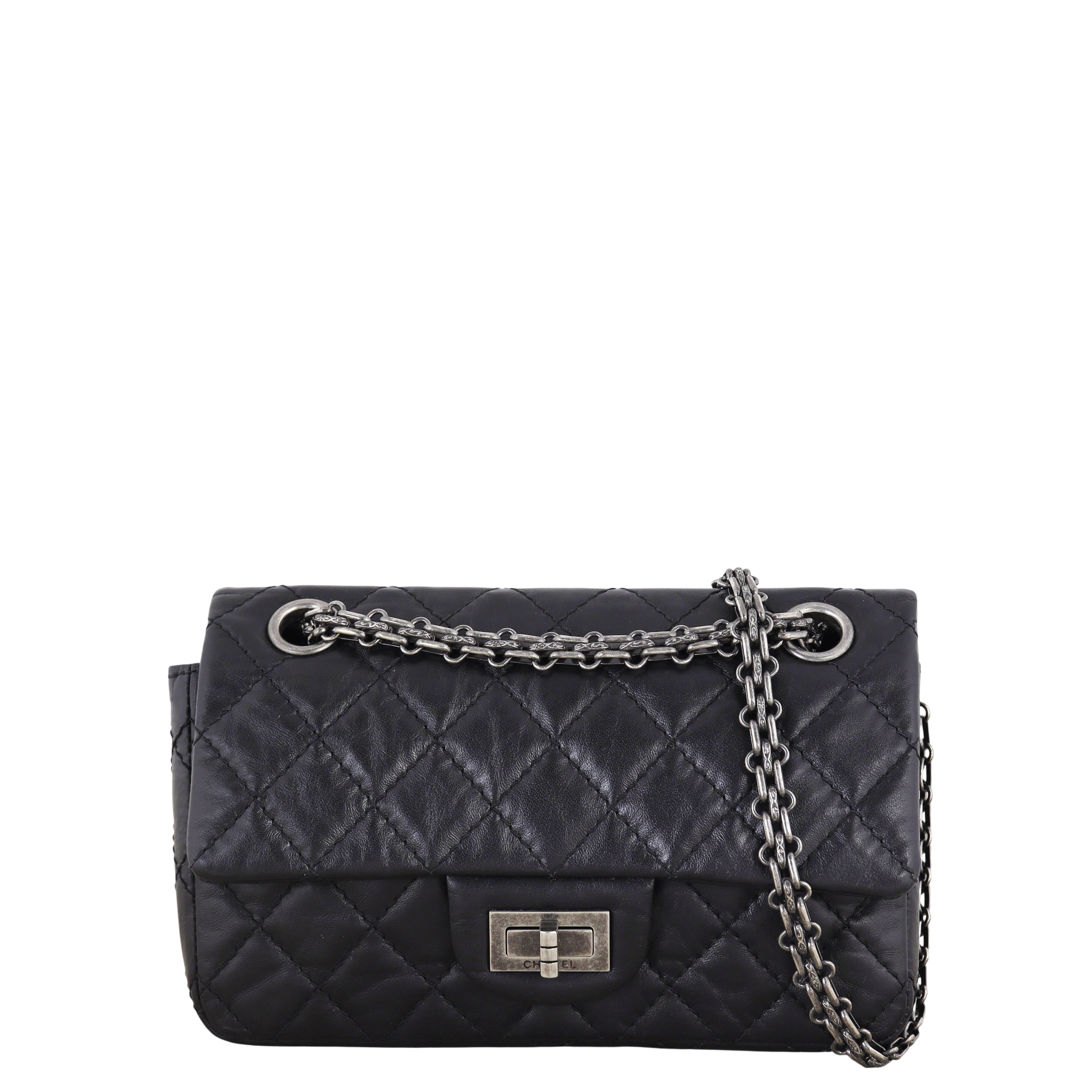 Chanel 2.55 Reissue 224 Single Flap Bag