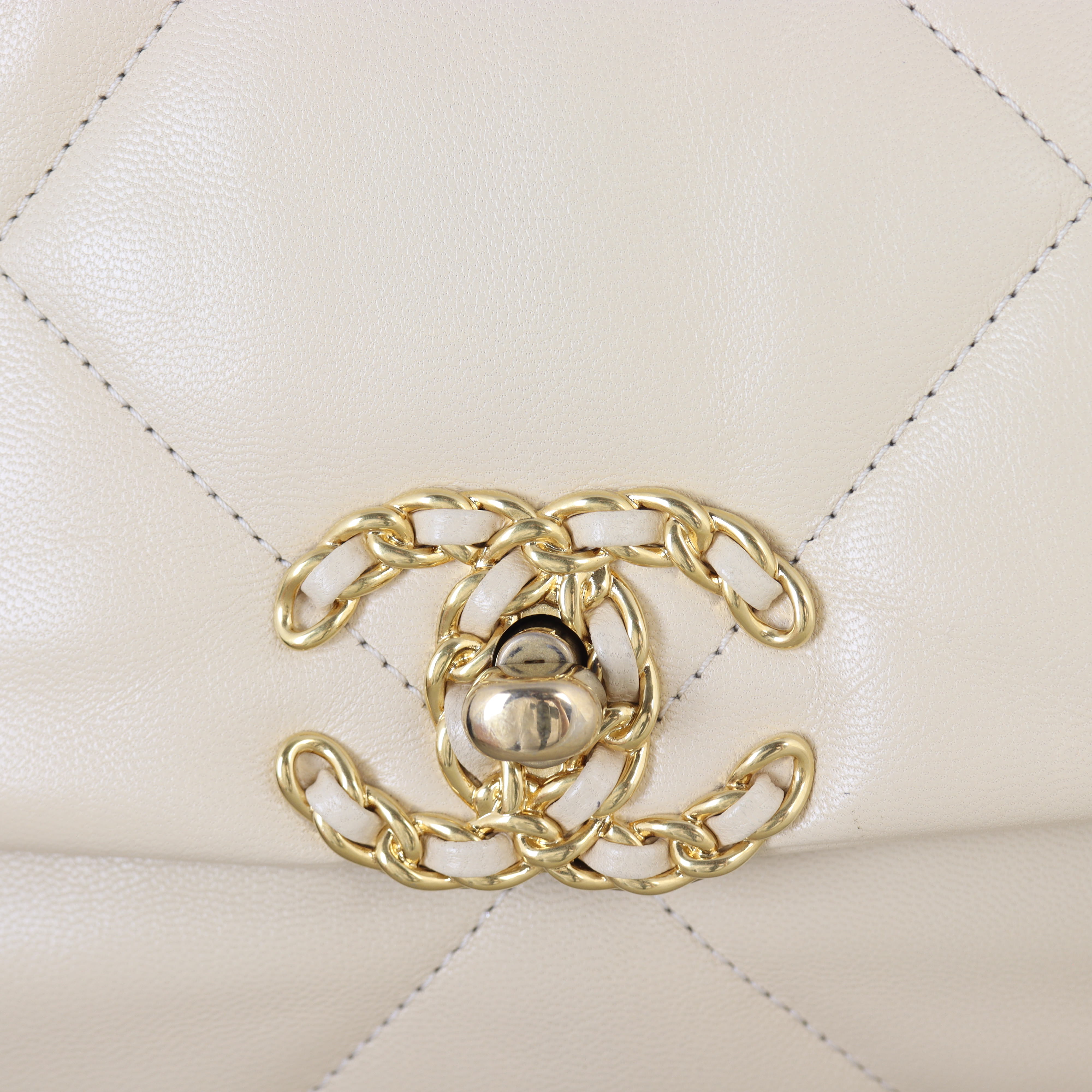 Chanel 19 Flap Bag Medium