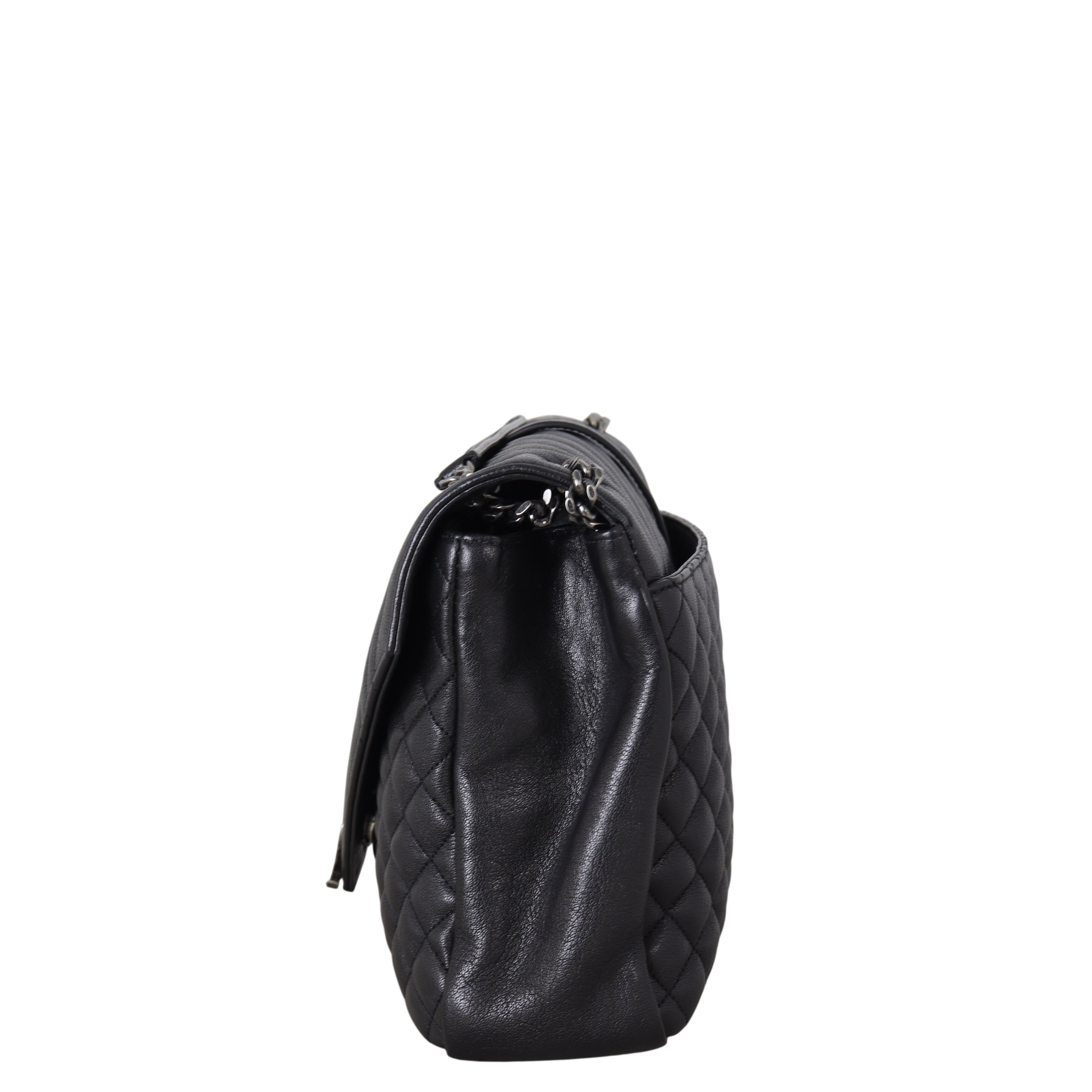 Saint Laurent Classic Medium Tri-Quilt Soft Envelope