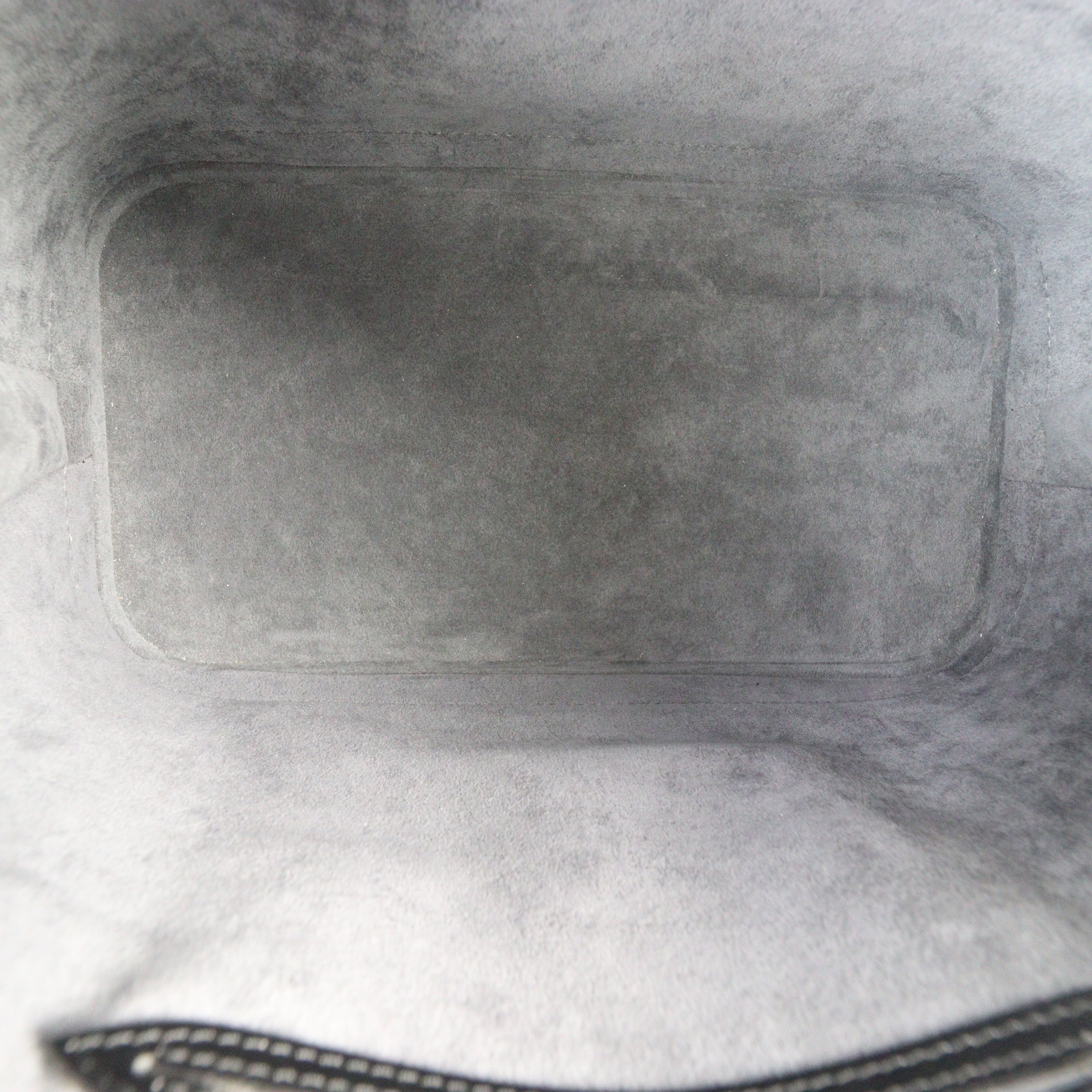 Louis Vuitton Alma PM Epi