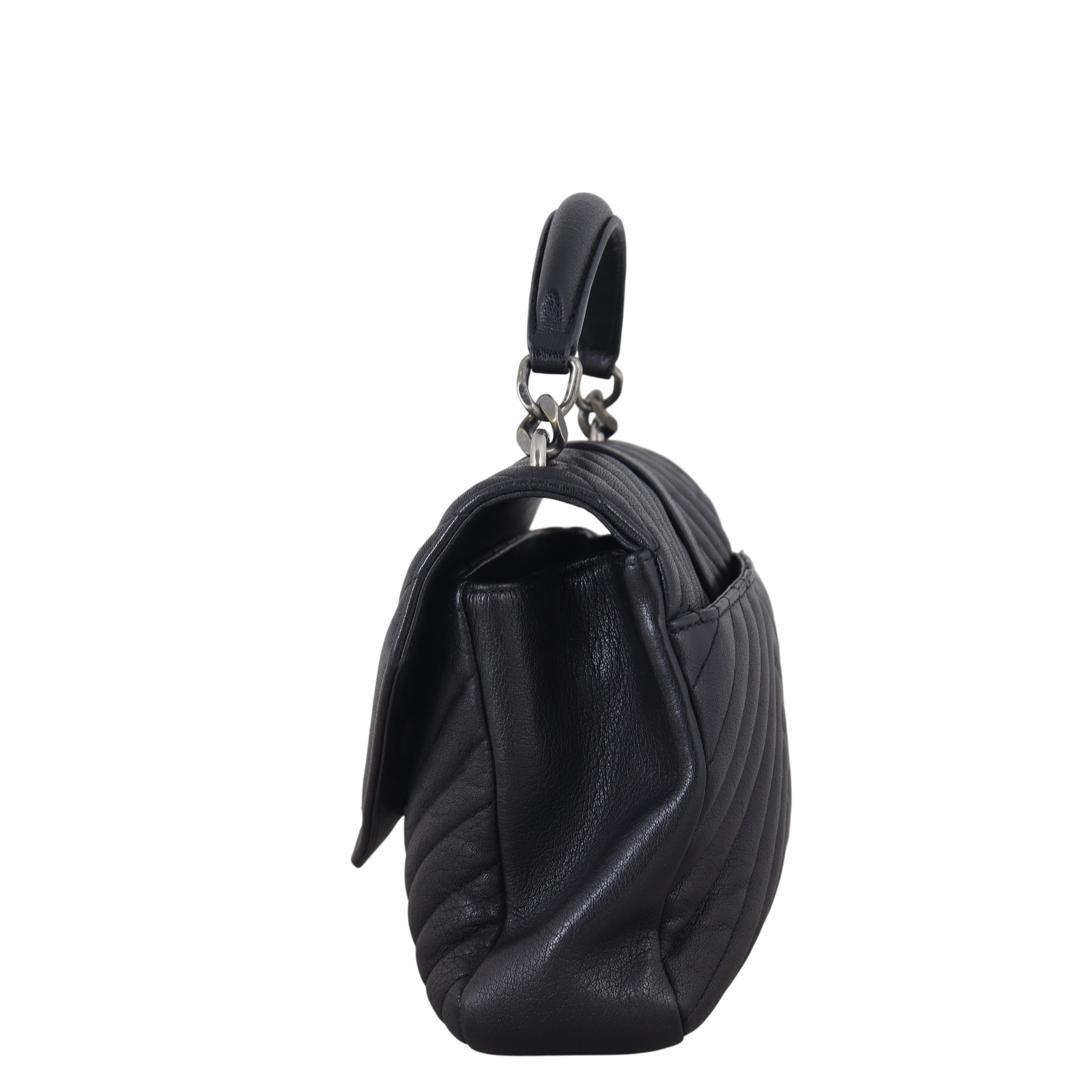 Saint Laurent College Medium