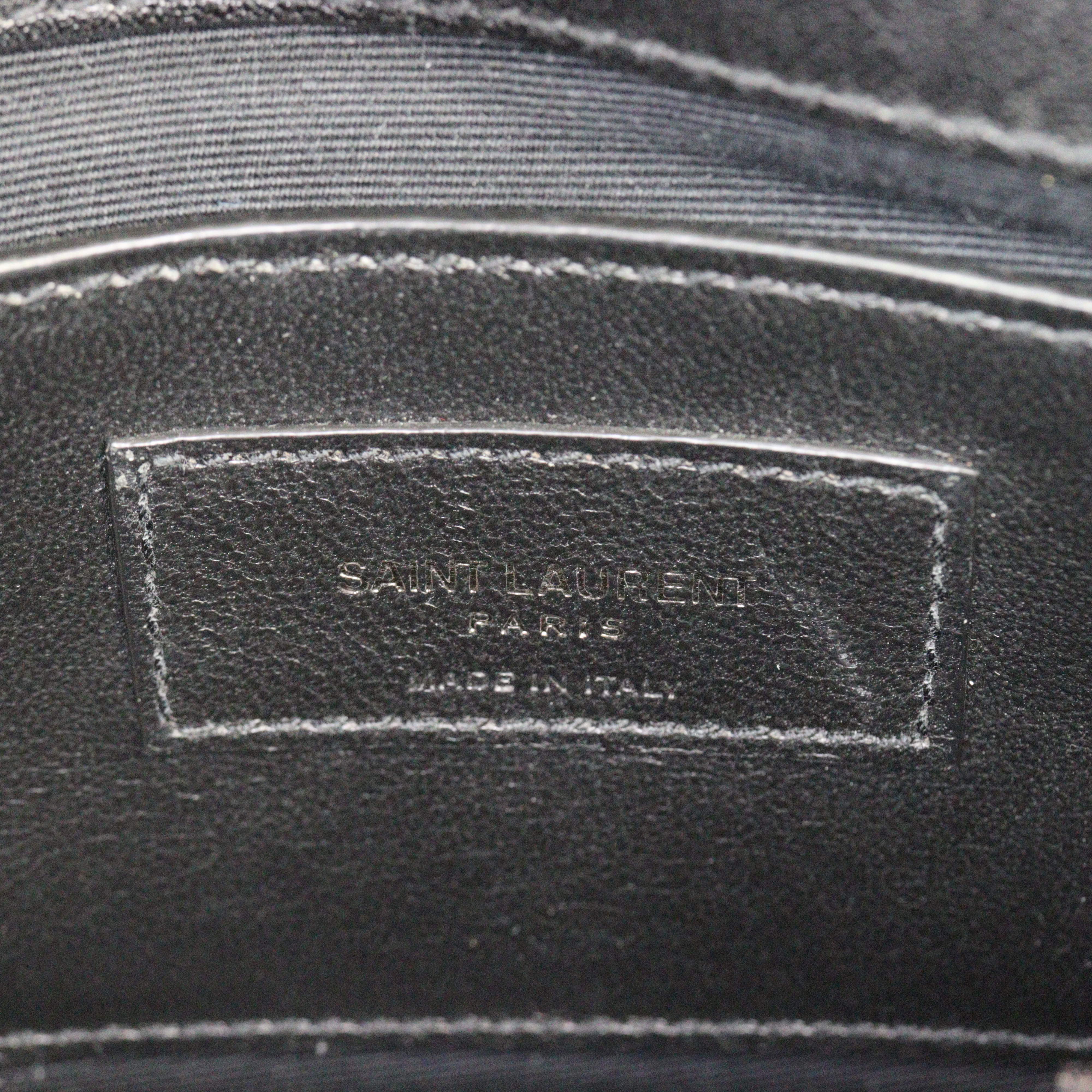 Saint Laurent College Medium