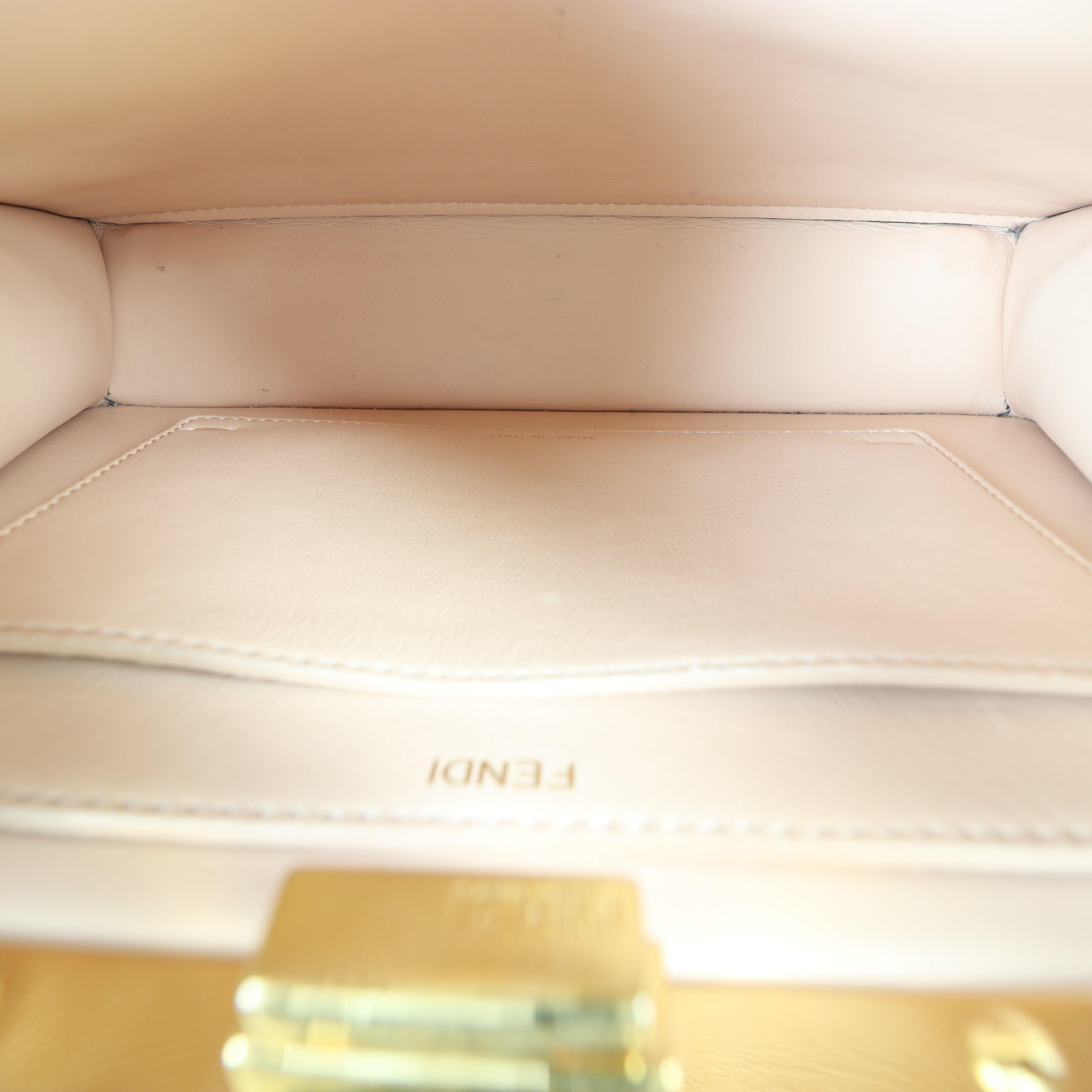 Fendi Peekaboo ISeeU Small