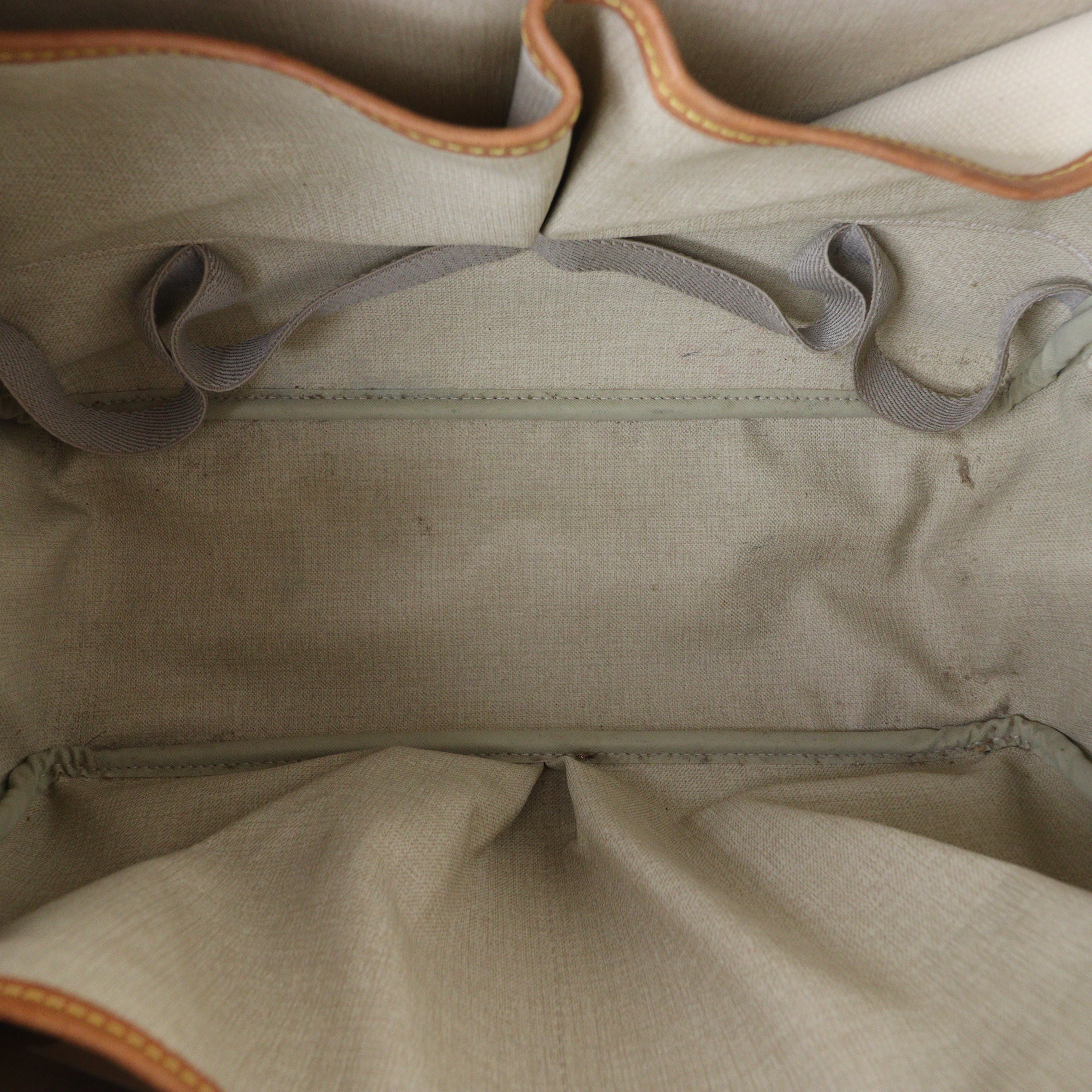 Louis Vuitton Deauville Bowling Vanity Monogram