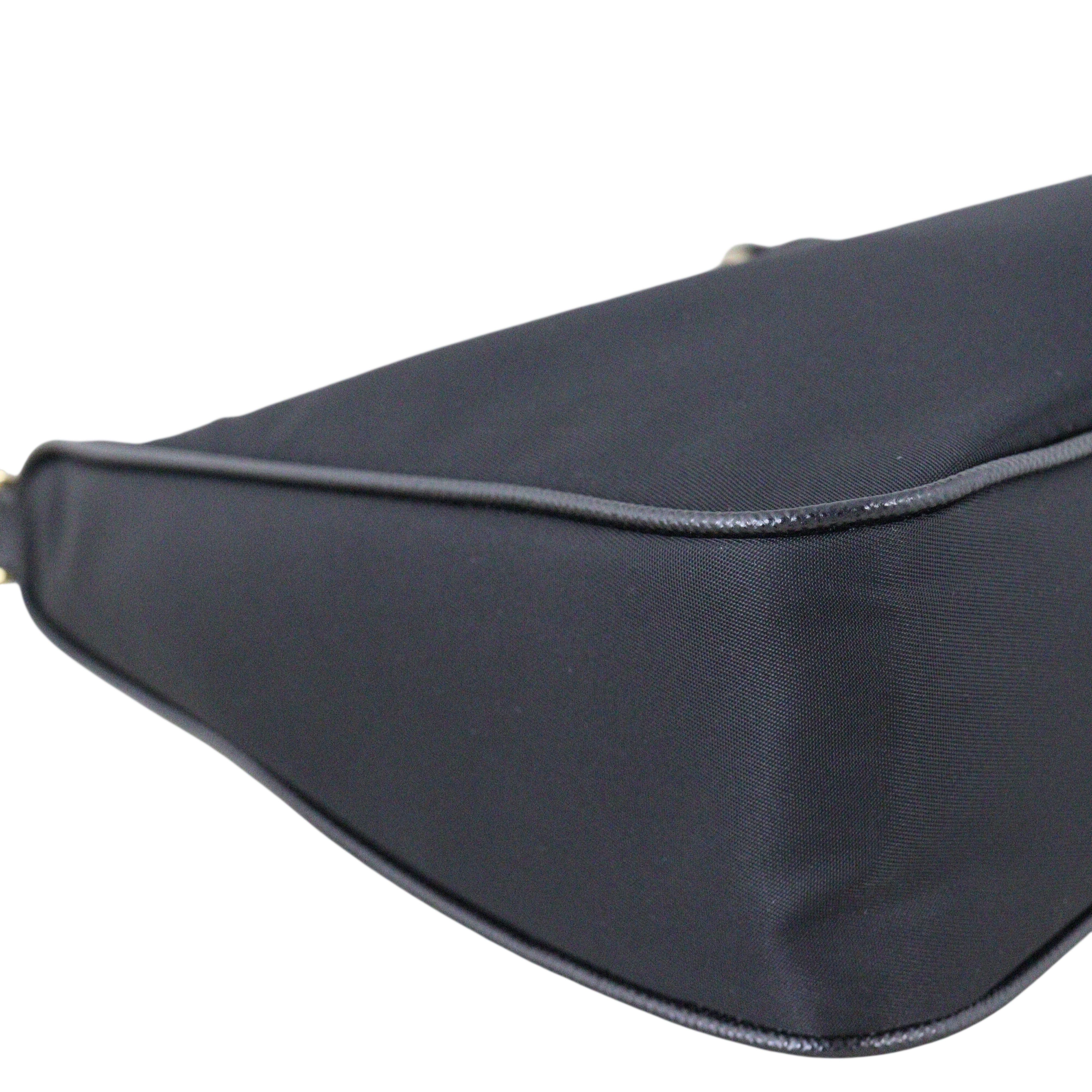 Prada Re-Edition 2005 Tessuto Shoulder Bag