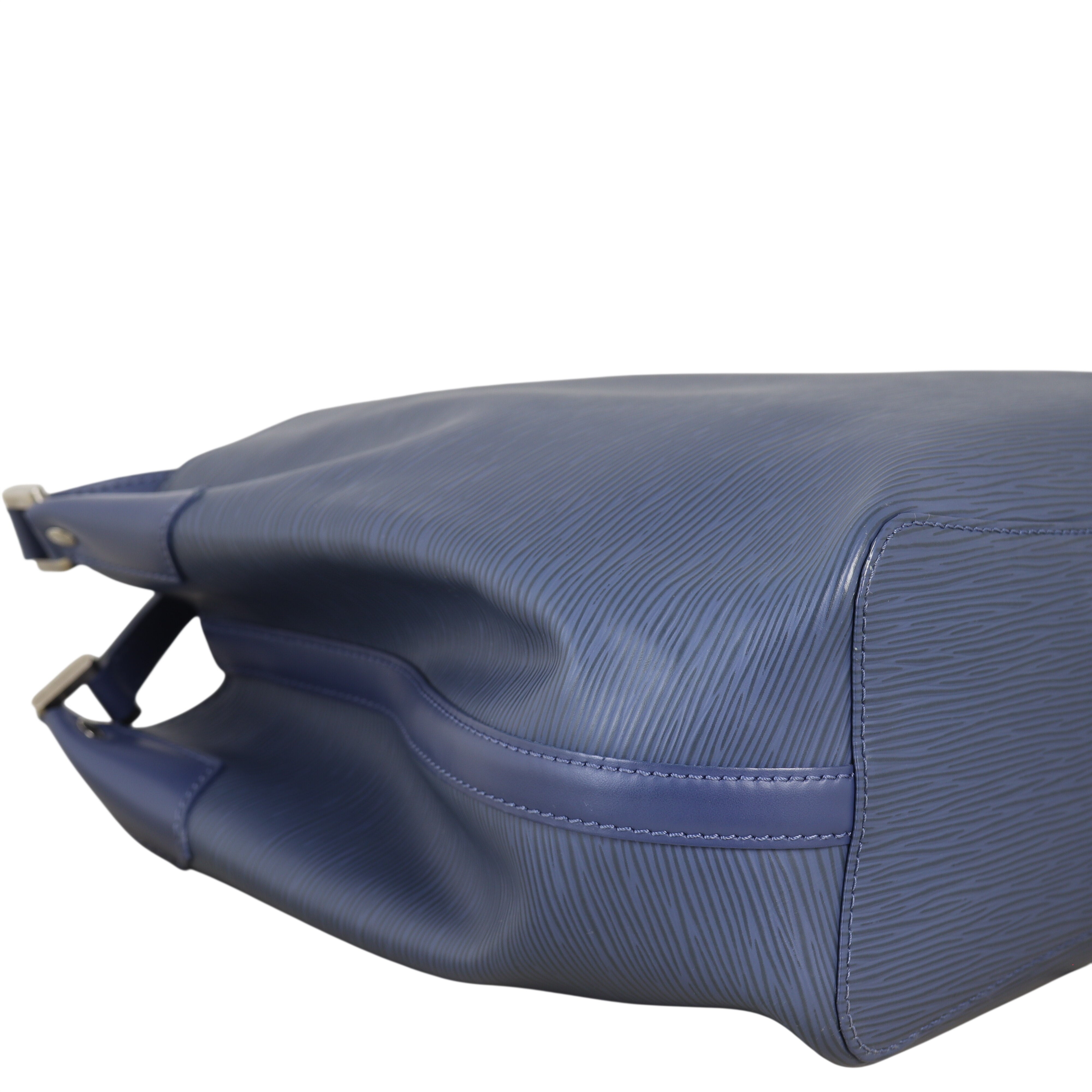 Louis Vuitton Mandara MM Epi