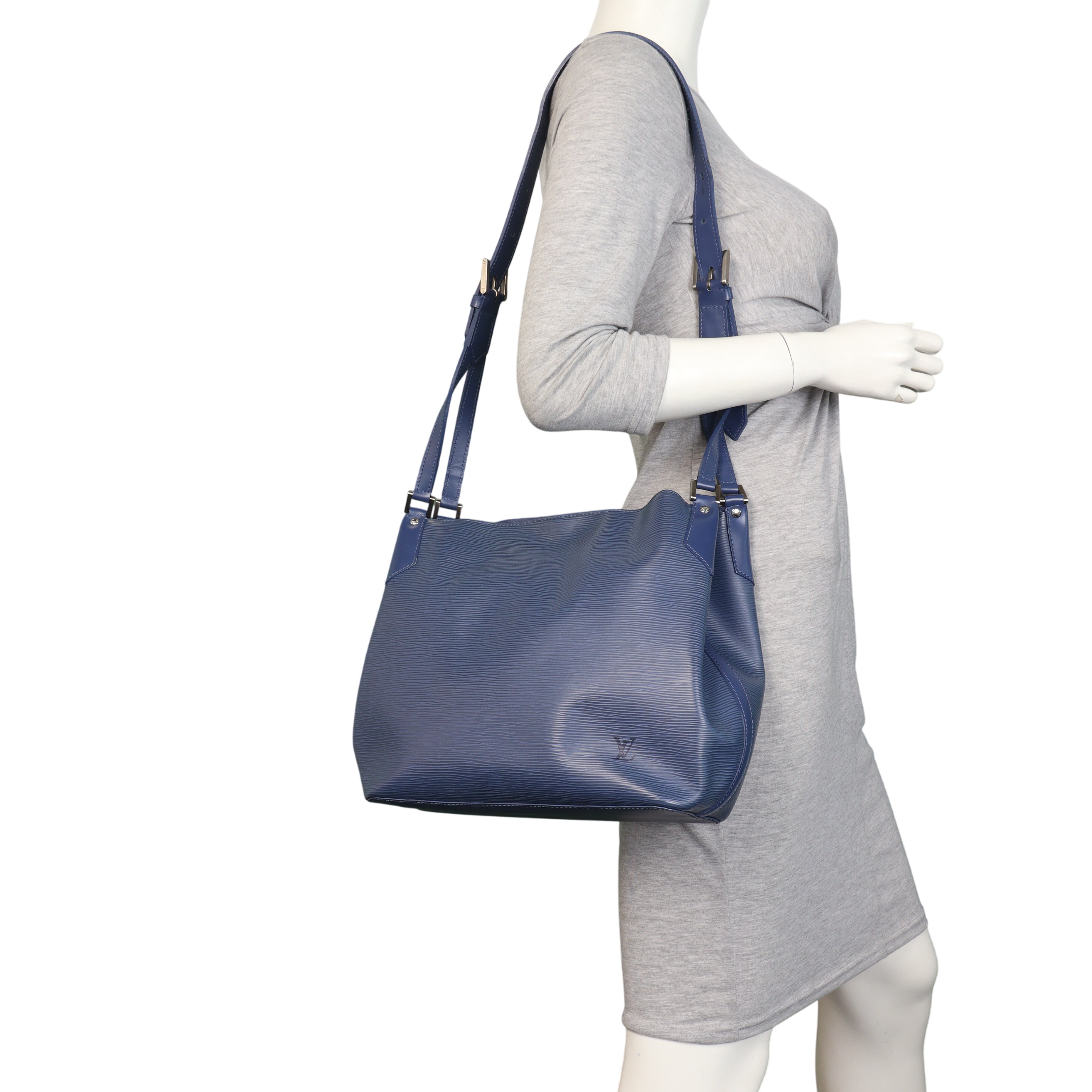 Louis Vuitton Mandara MM Epi