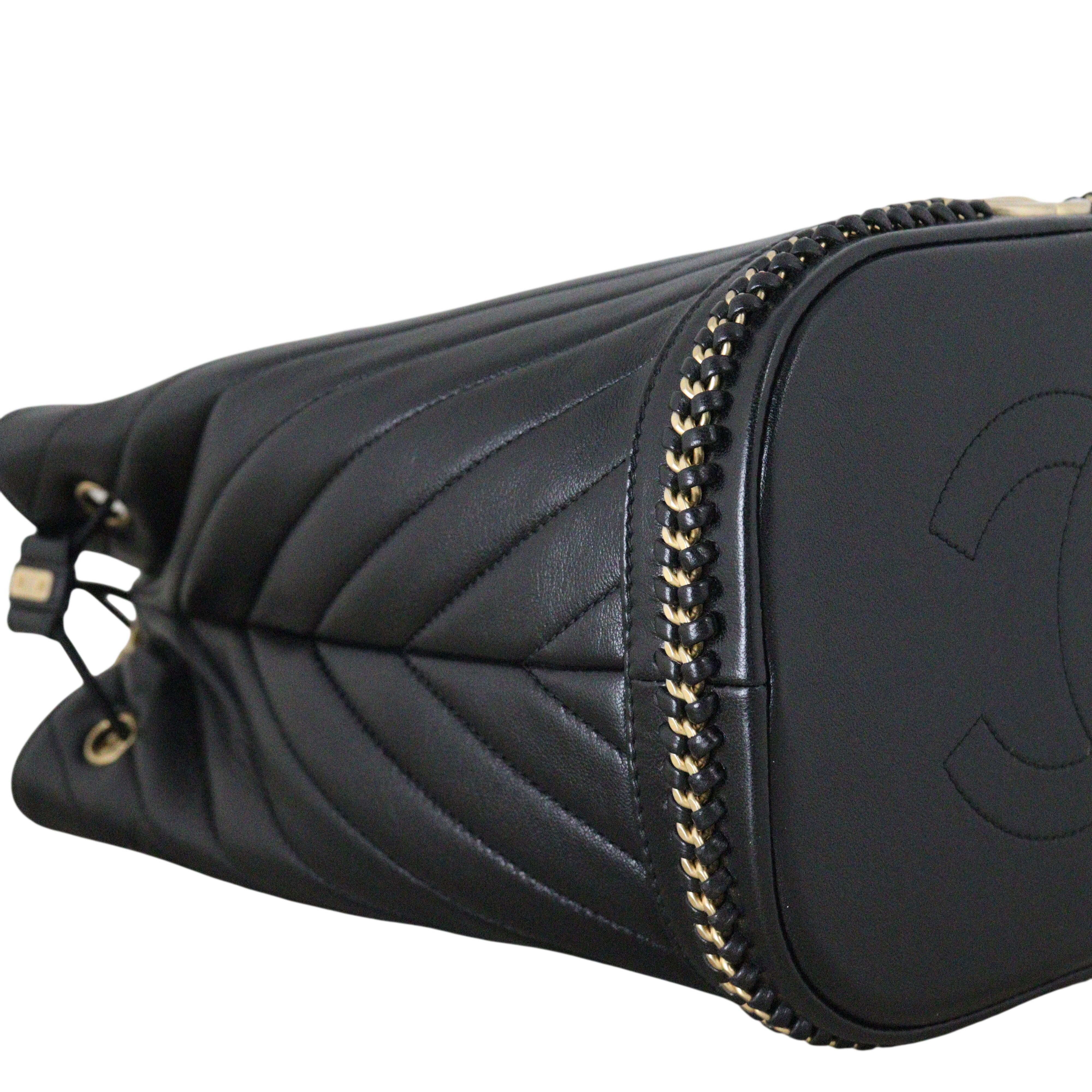 Chanel Paris Cosmopolite Bucket Bag Chevron