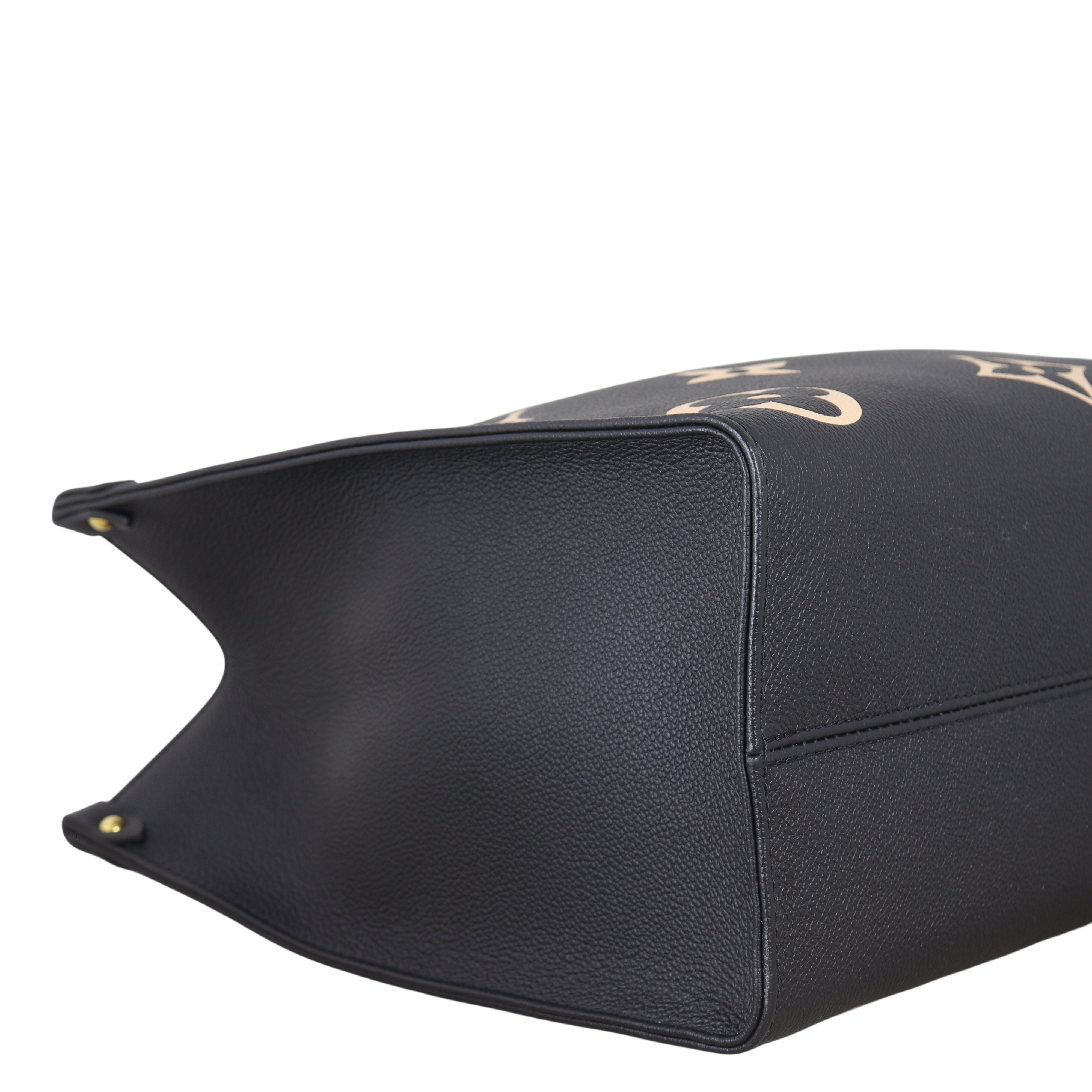 Louis Vuitton OnTheGo MM Monogram Empreinte Giant Bicolour