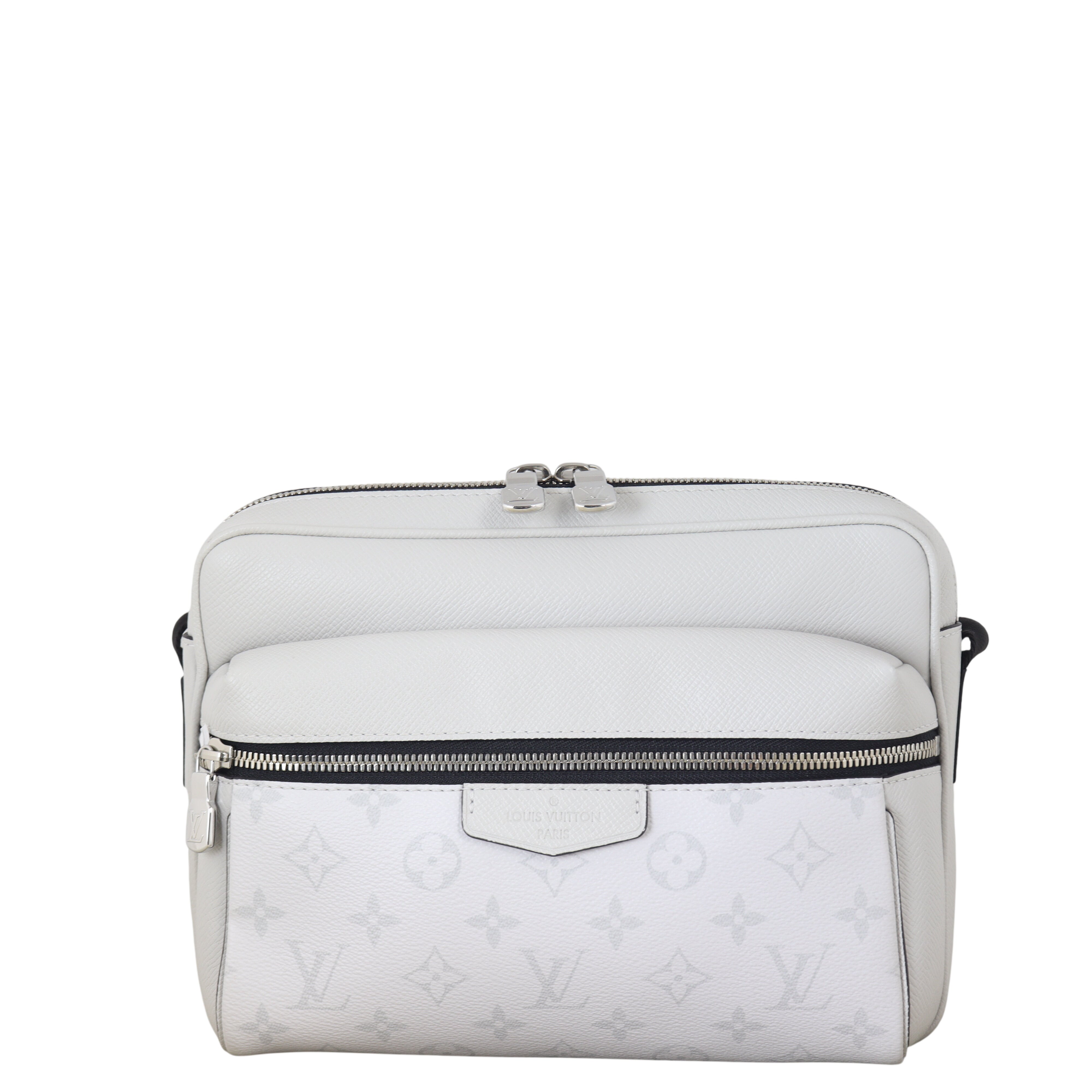 Louis Vuitton Outdoor Messenger Monogram Taigarama