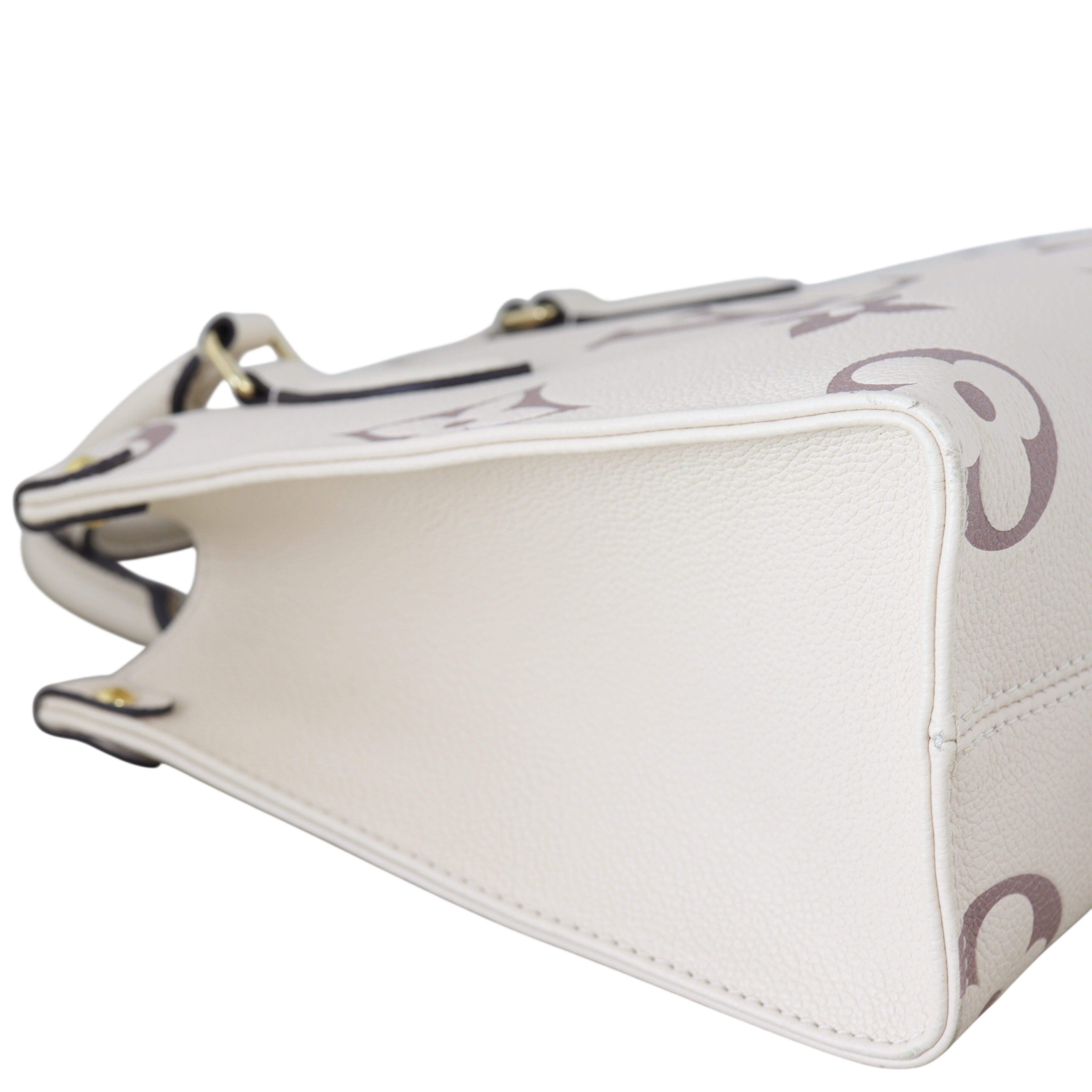 Louis Vuitton OnTheGo PM Monogram Empreinte Giant Bicolour