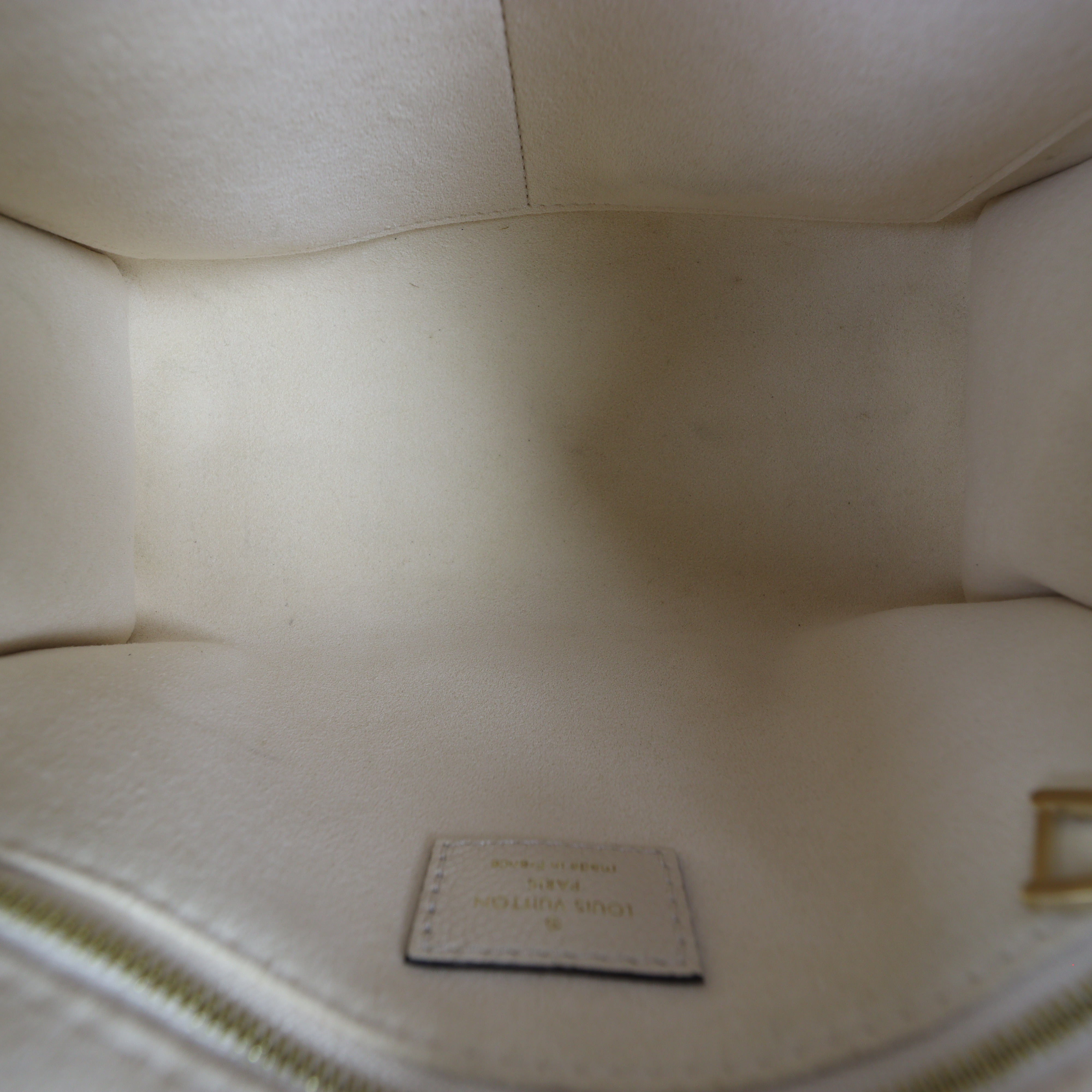 Louis Vuitton OnTheGo PM Monogram Empreinte Giant Bicolour