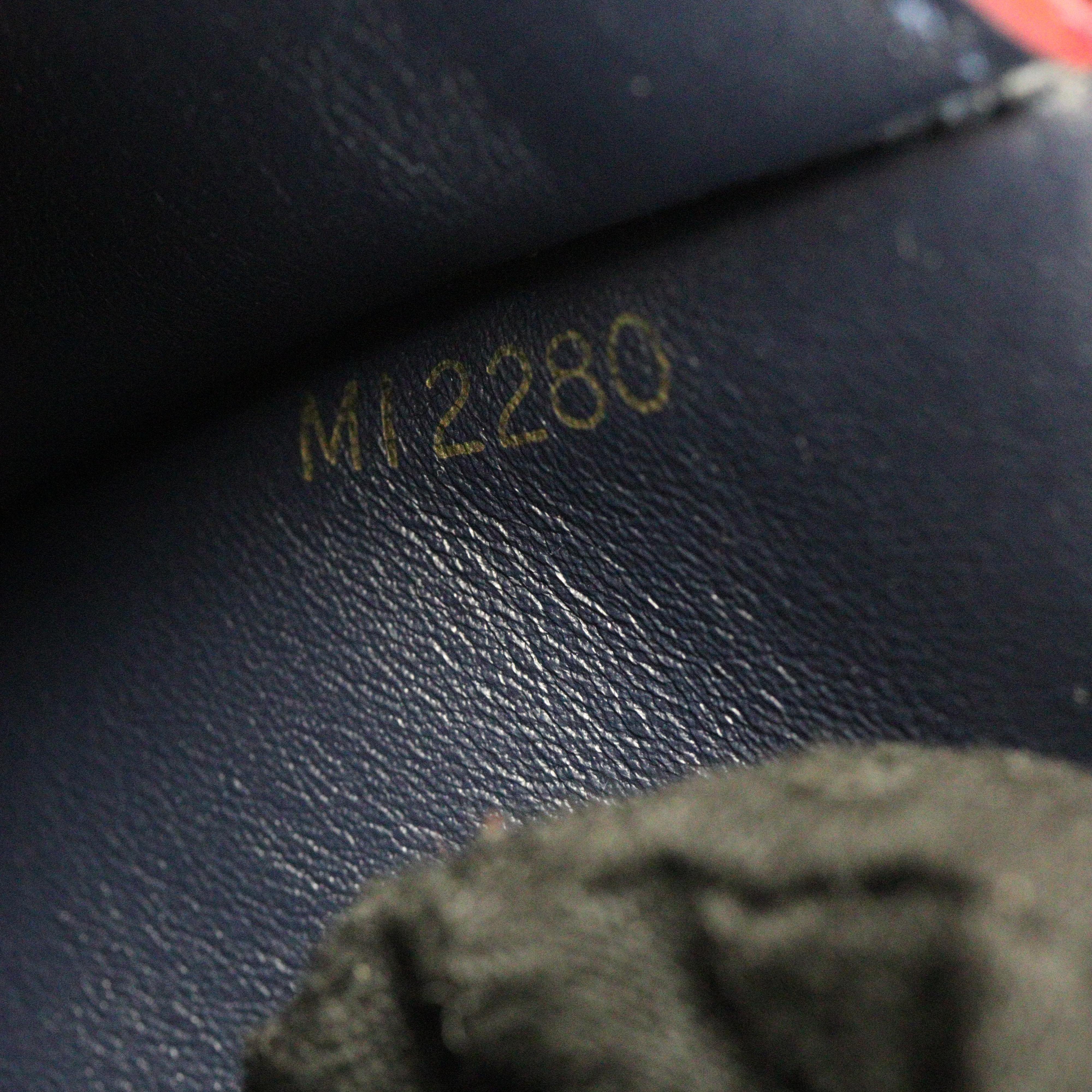 Louis Vuitton Capucines Compact Wallet