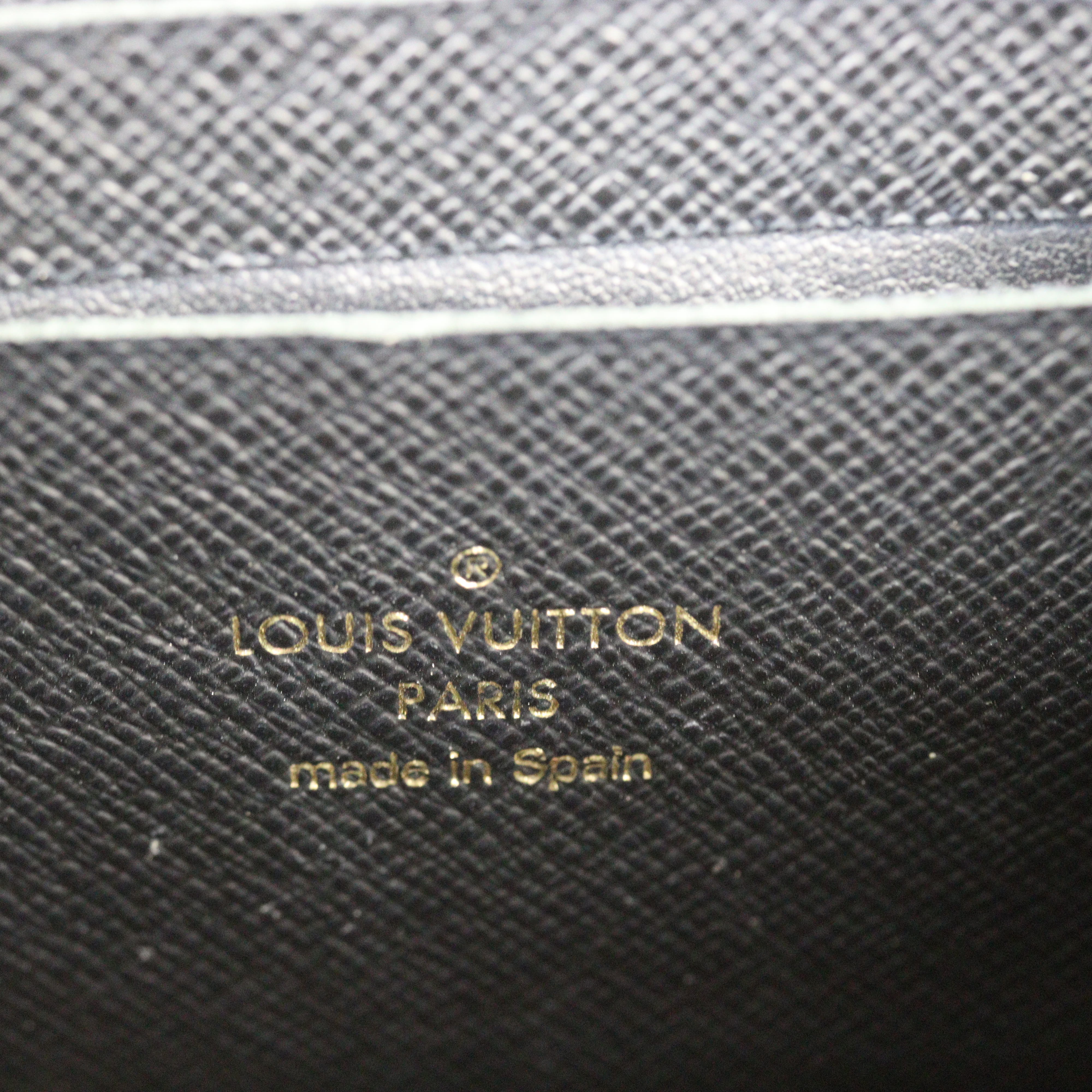 Louis Vuitton Double Zip Pochette Monogram Giant Reverse