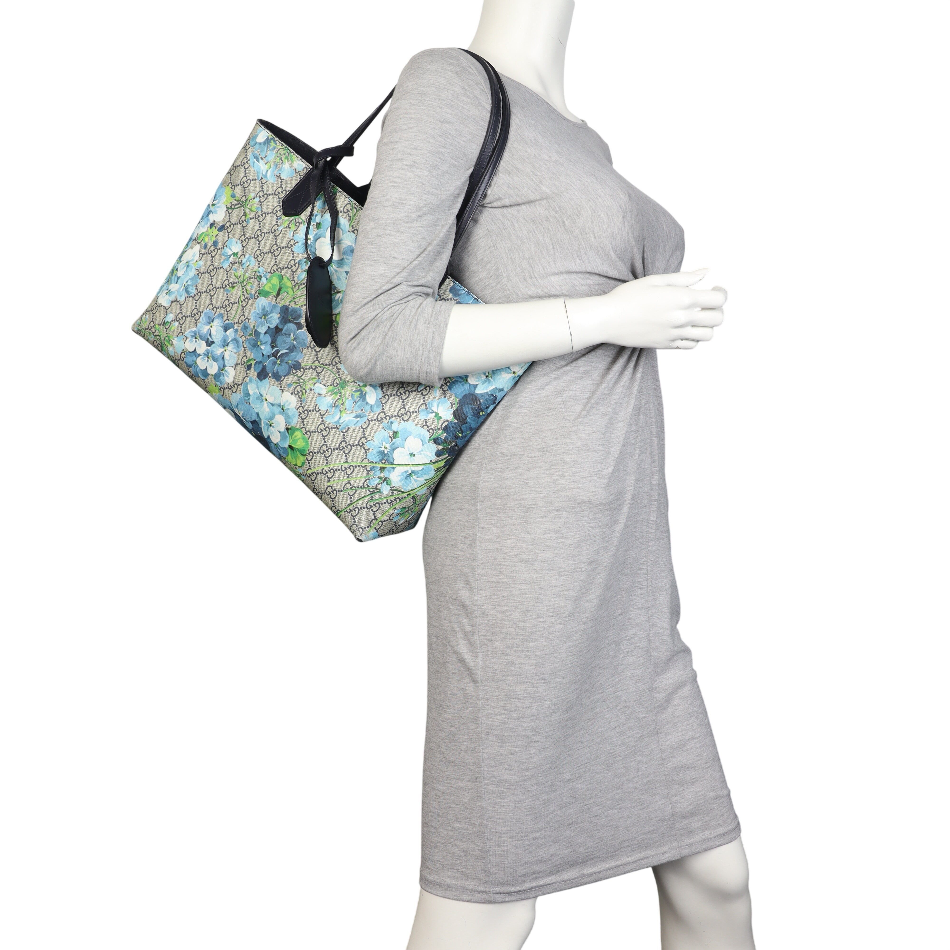 Gucci GG Supreme Blooms Reversible Tote