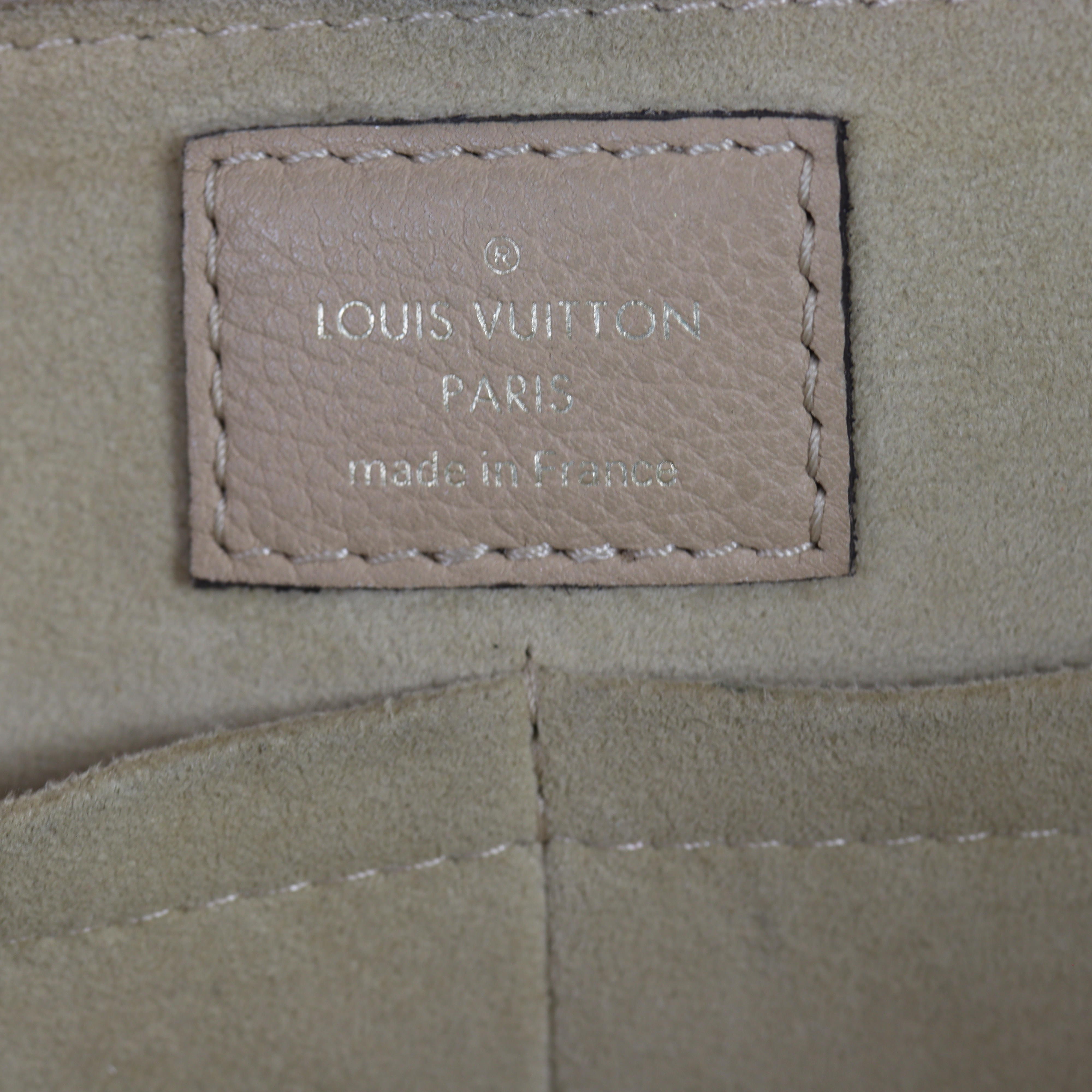 Louis Vuitton Kimono MM Monogram