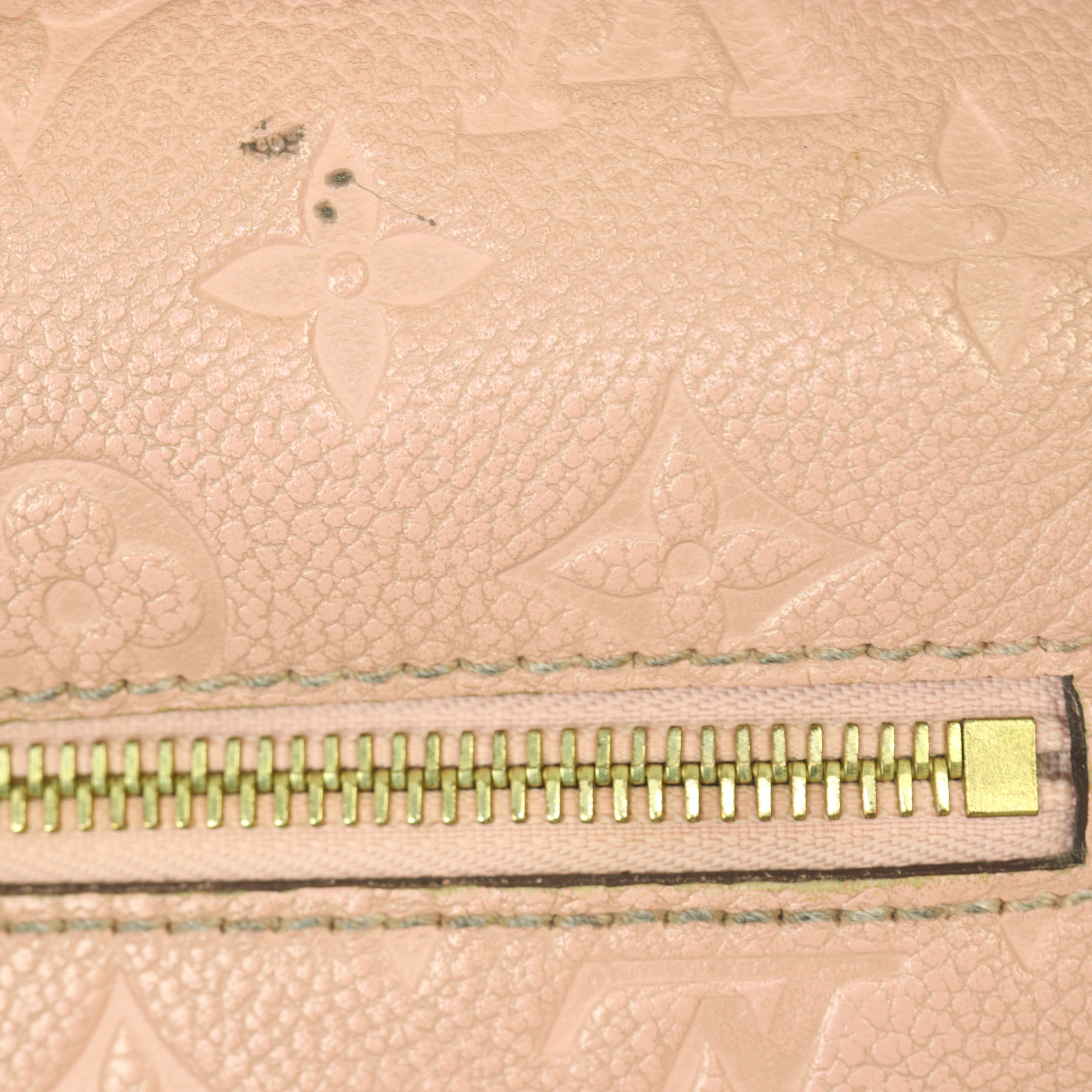 Louis Vuitton Pochette Metis Monogram Empreinte