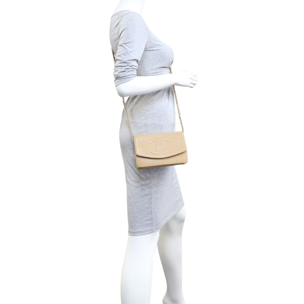 Chanel Timeless Wallet on Chain Mannequin
