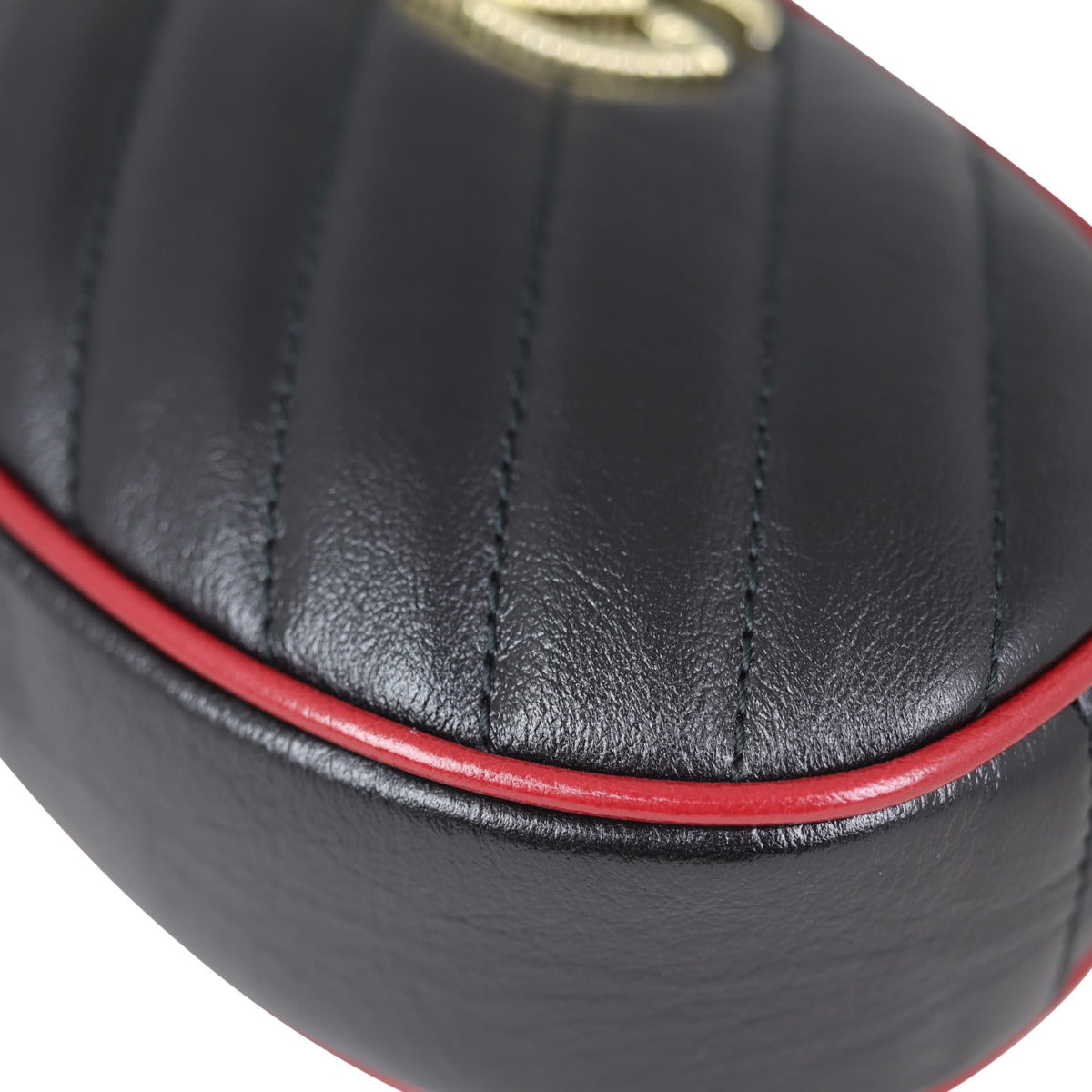 Gucci GG Marmont Belt Bag Corner
