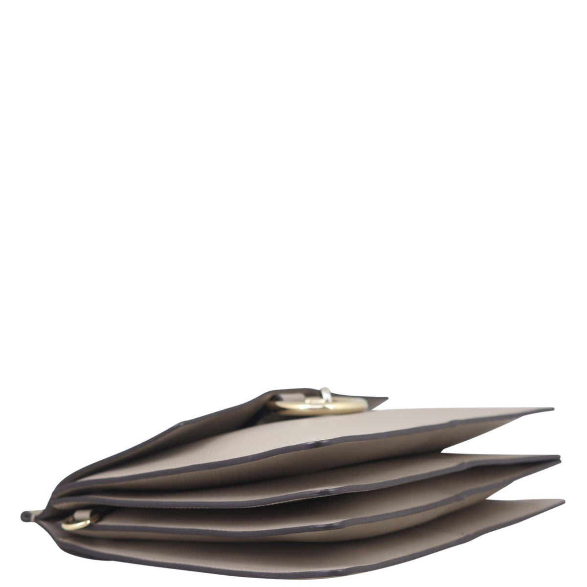 Chloe Faye Medium Shoulder Bag Corner Distance