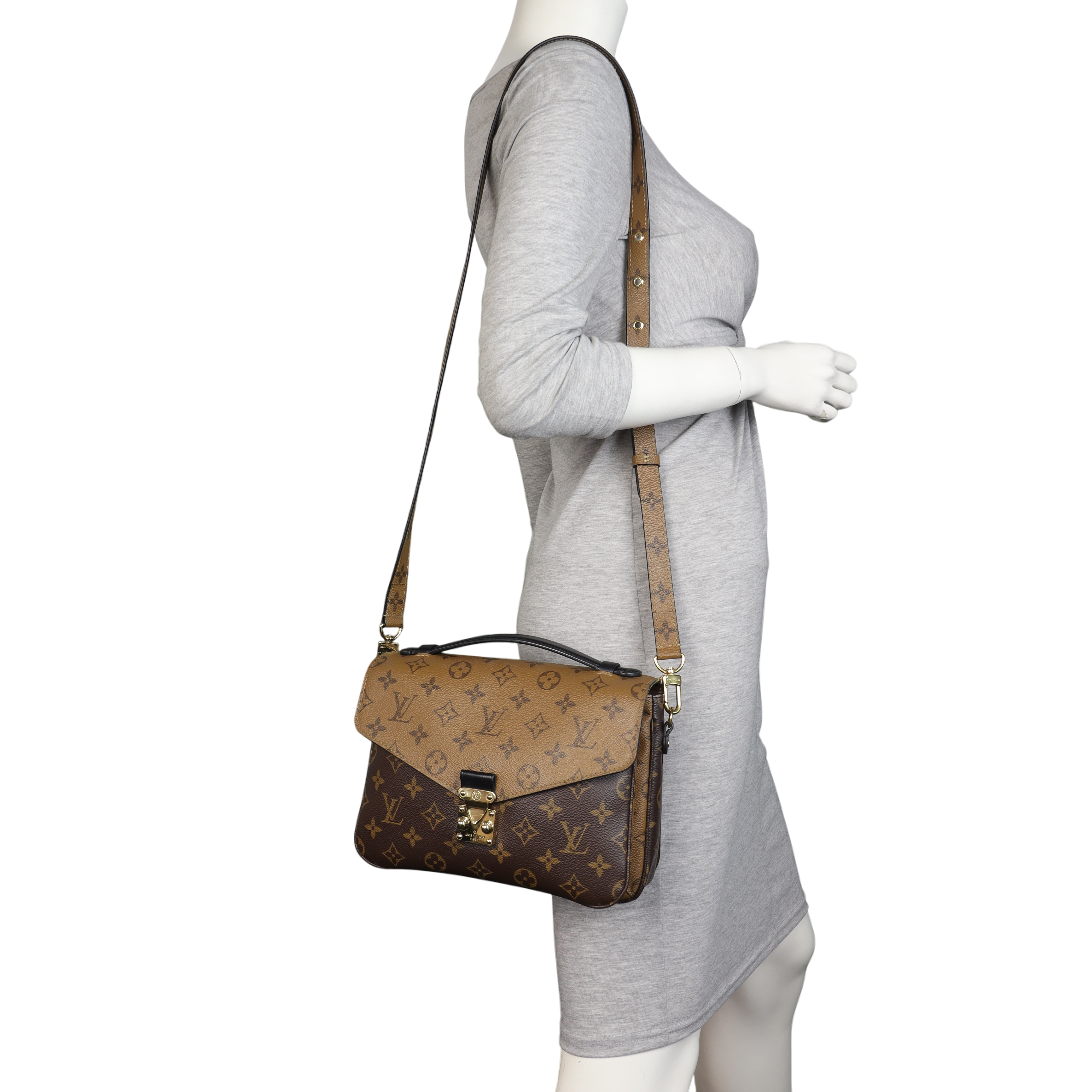 Louis Vuitton Pochette Metis Monogram Reverse