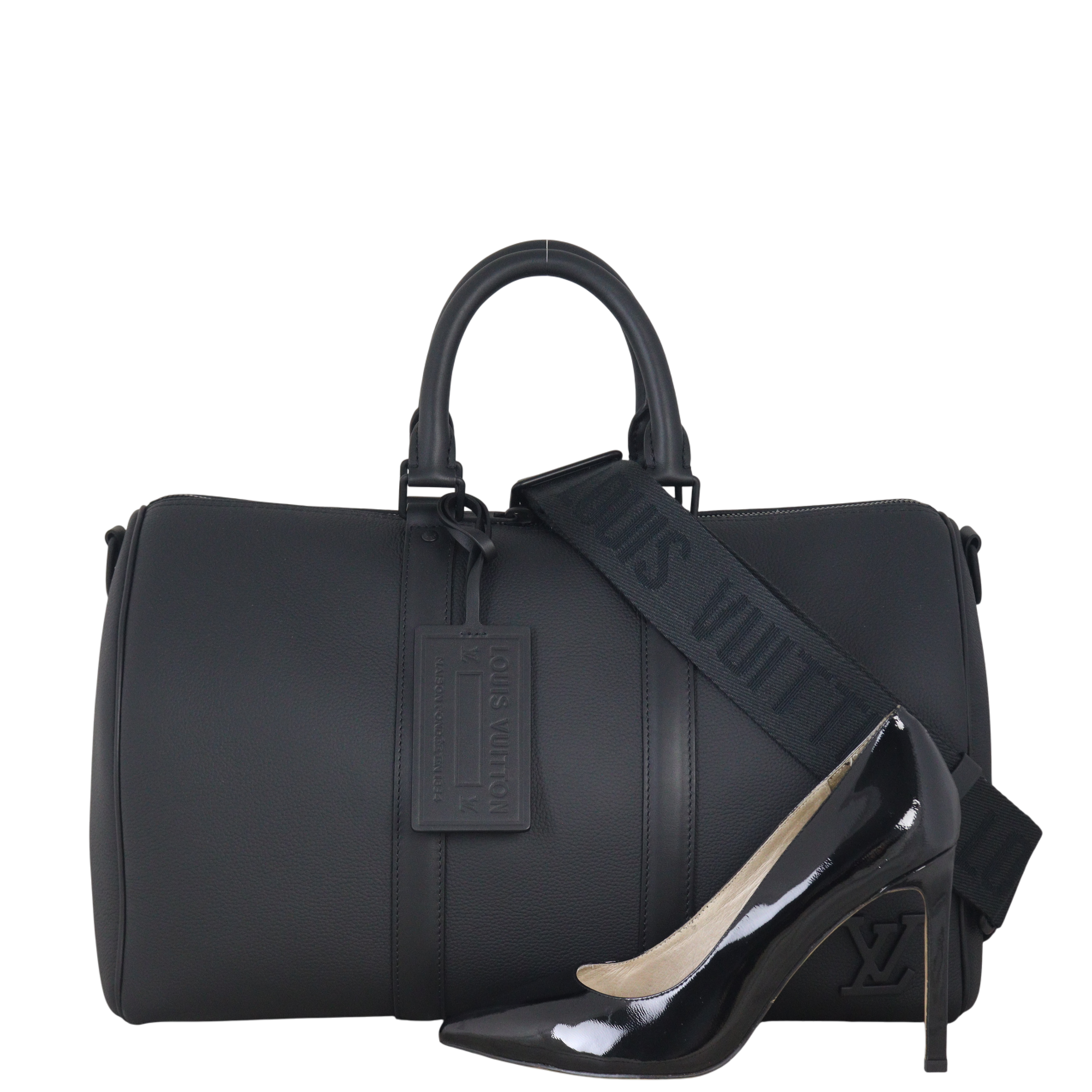 Louis Vuitton Keepall 40 Bandouliere Aerogram