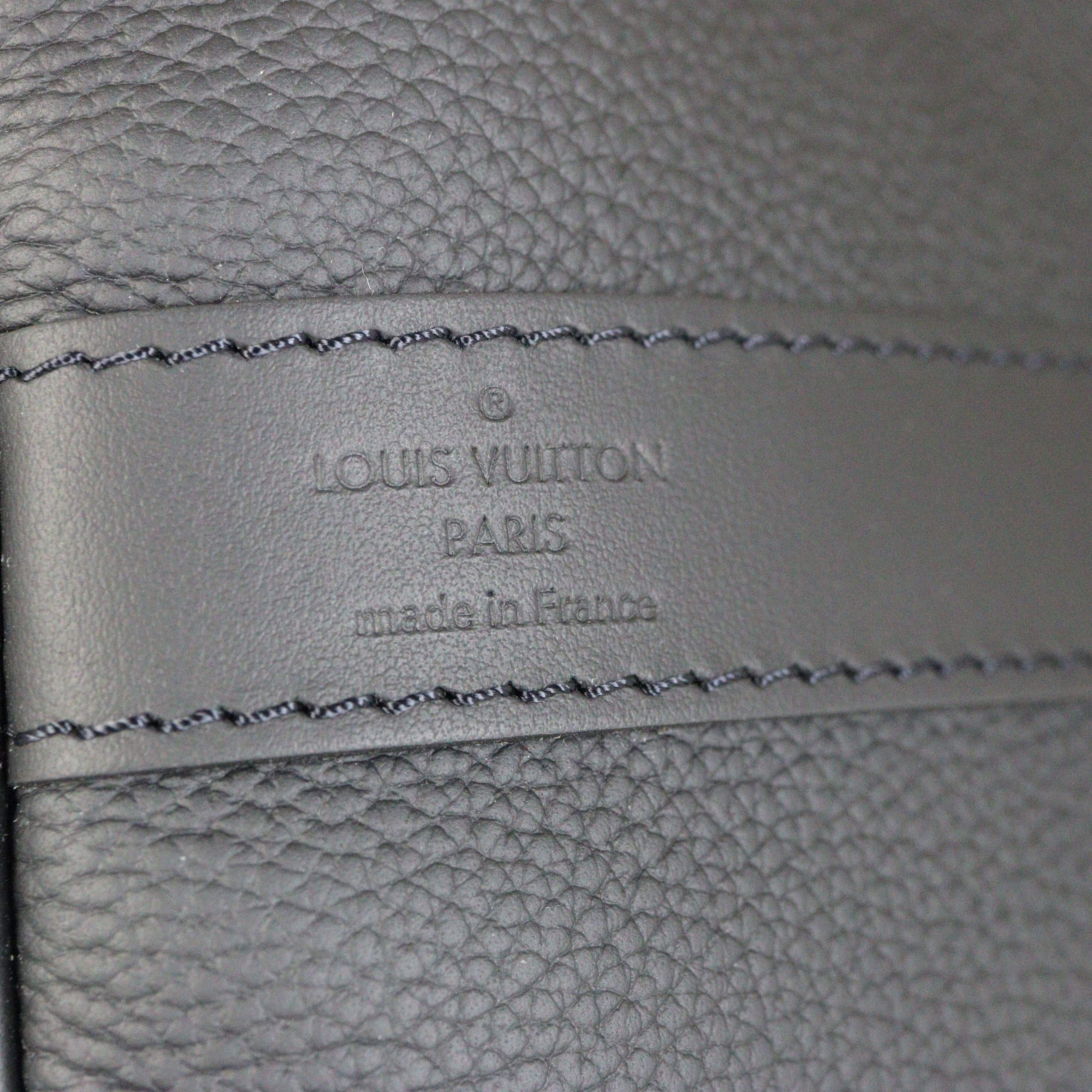 Louis Vuitton Keepall 40 Bandouliere Aerogram