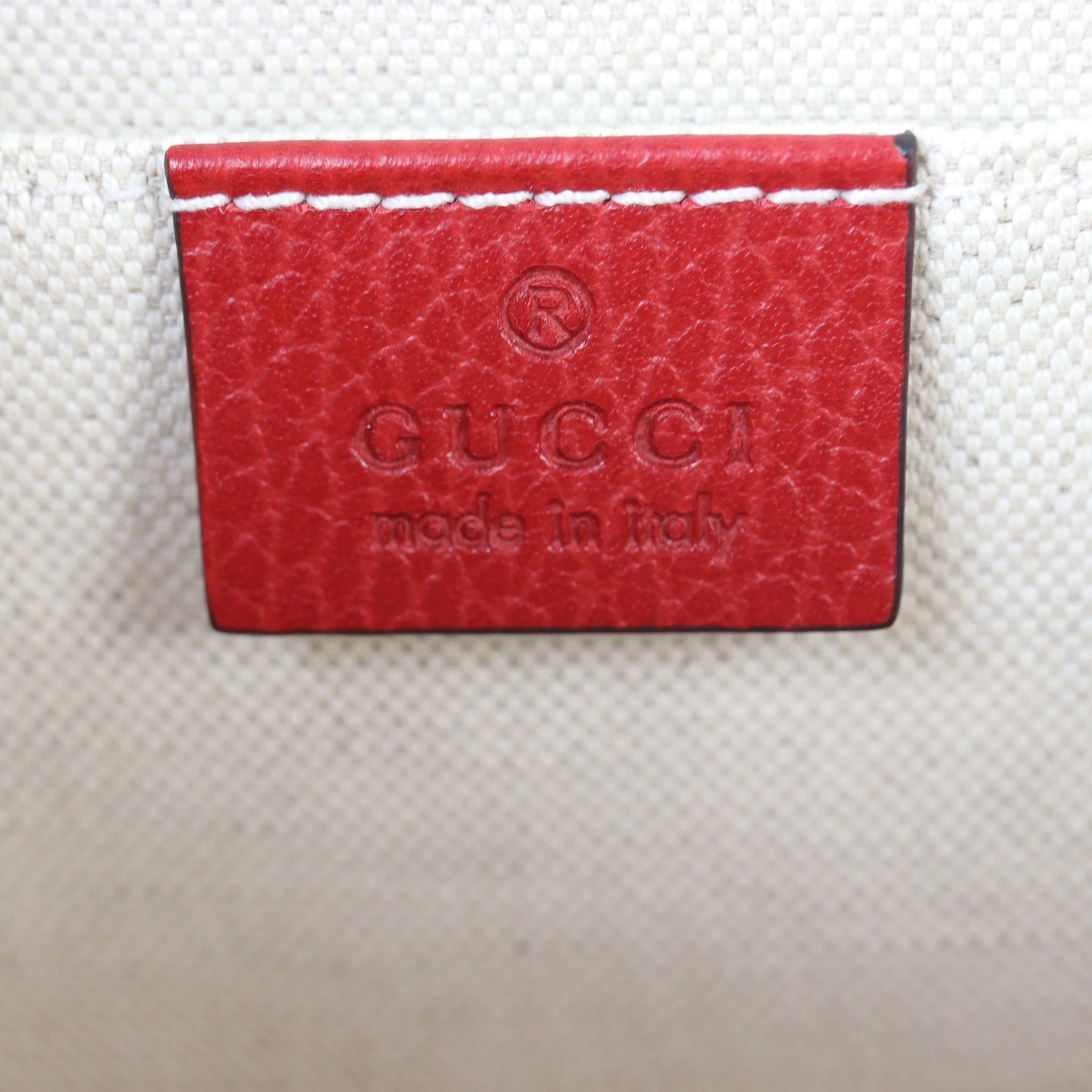 Gucci Dionysus Top Handle Medium