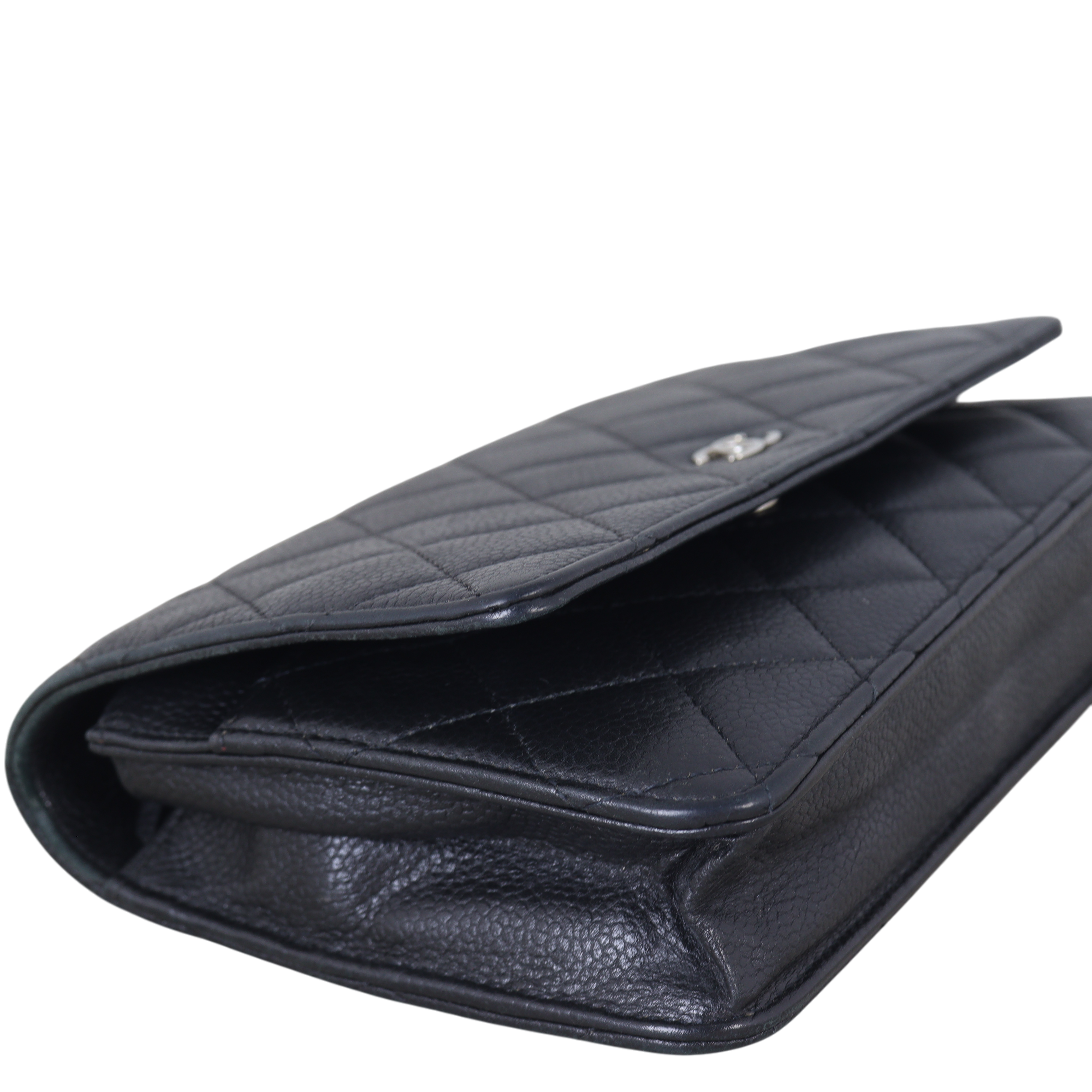 Chanel Classic Wallet on Chain