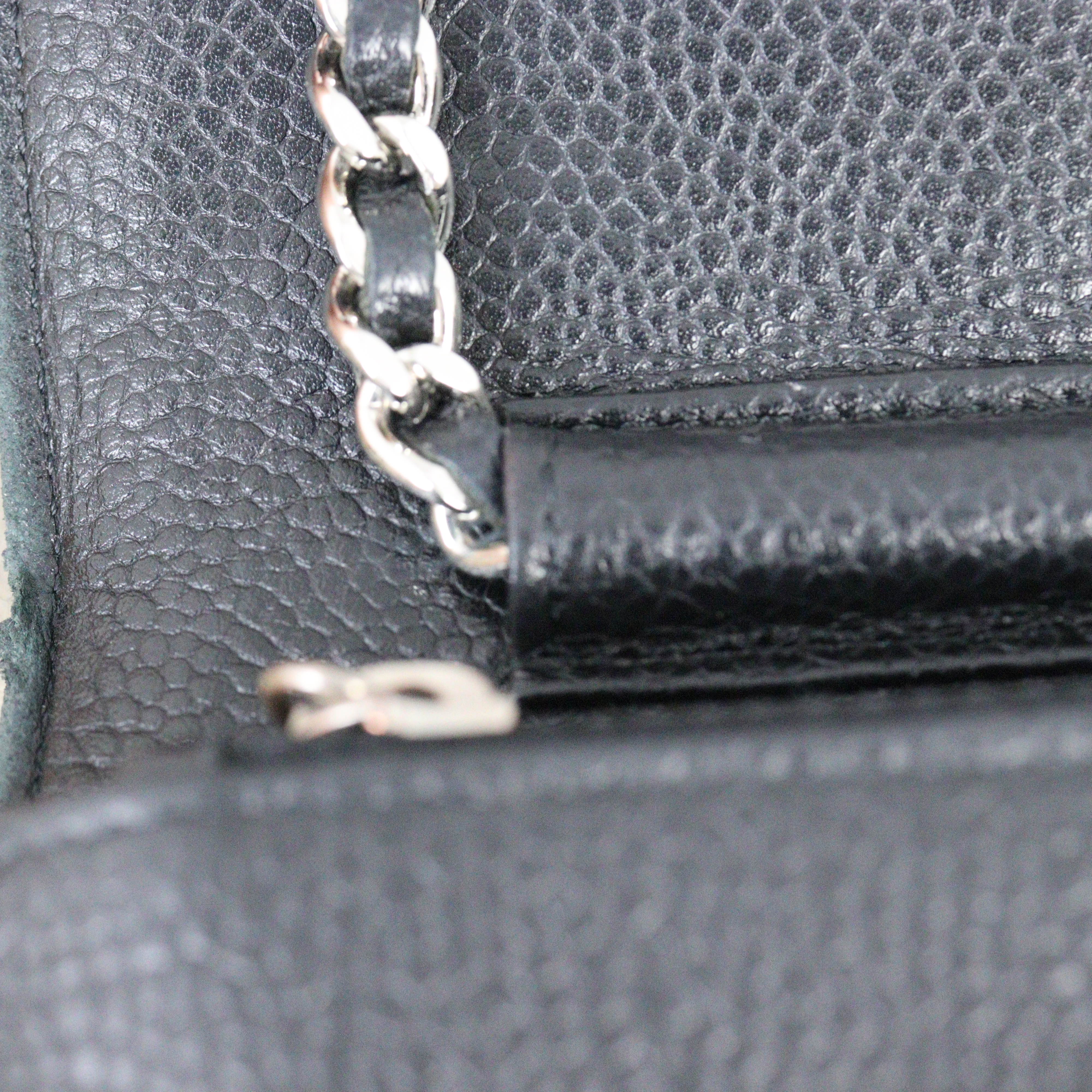 Chanel Classic Wallet on Chain